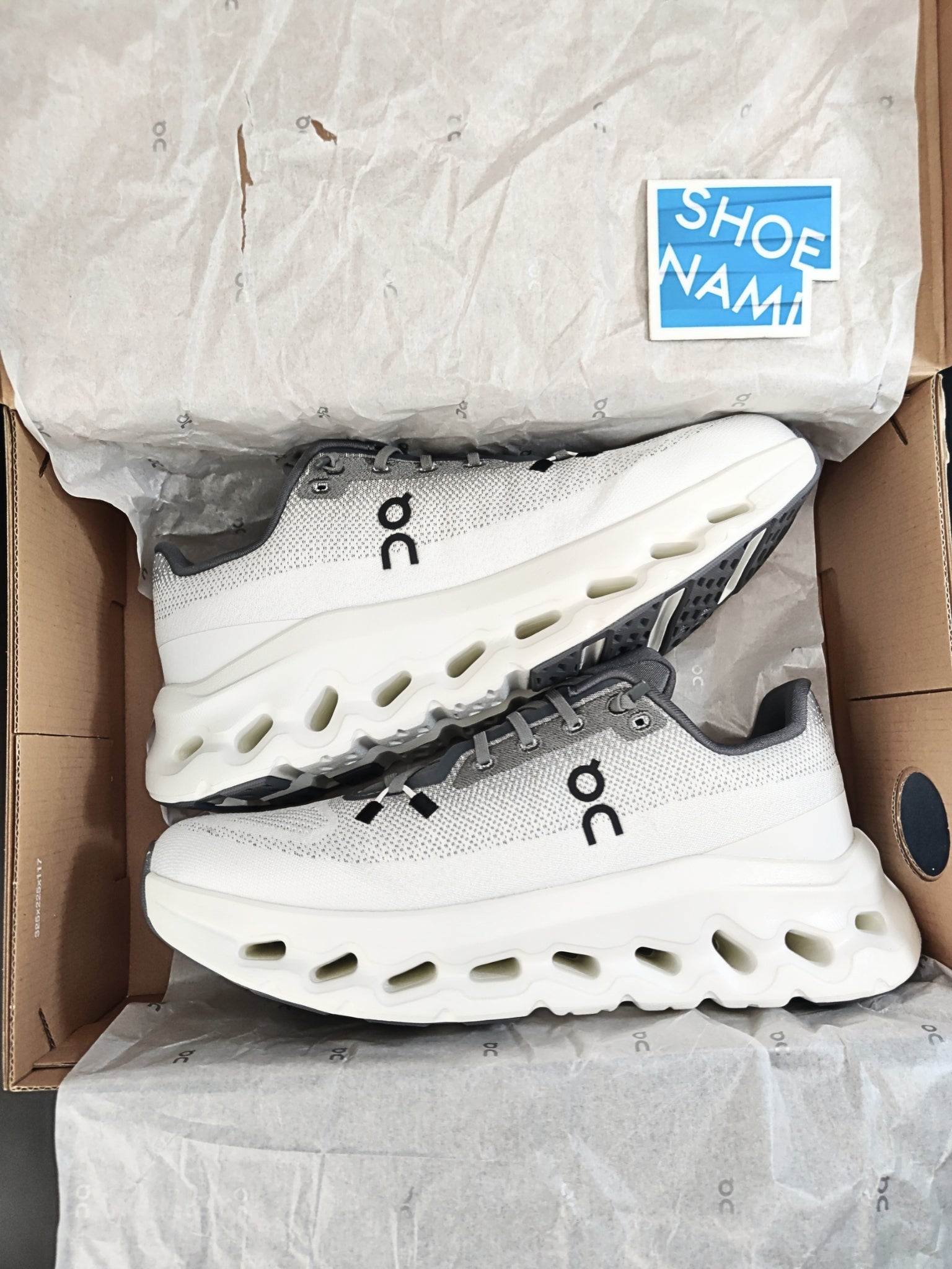 on-cloudtilt-rock-ivory-mens-3ME10103247-6