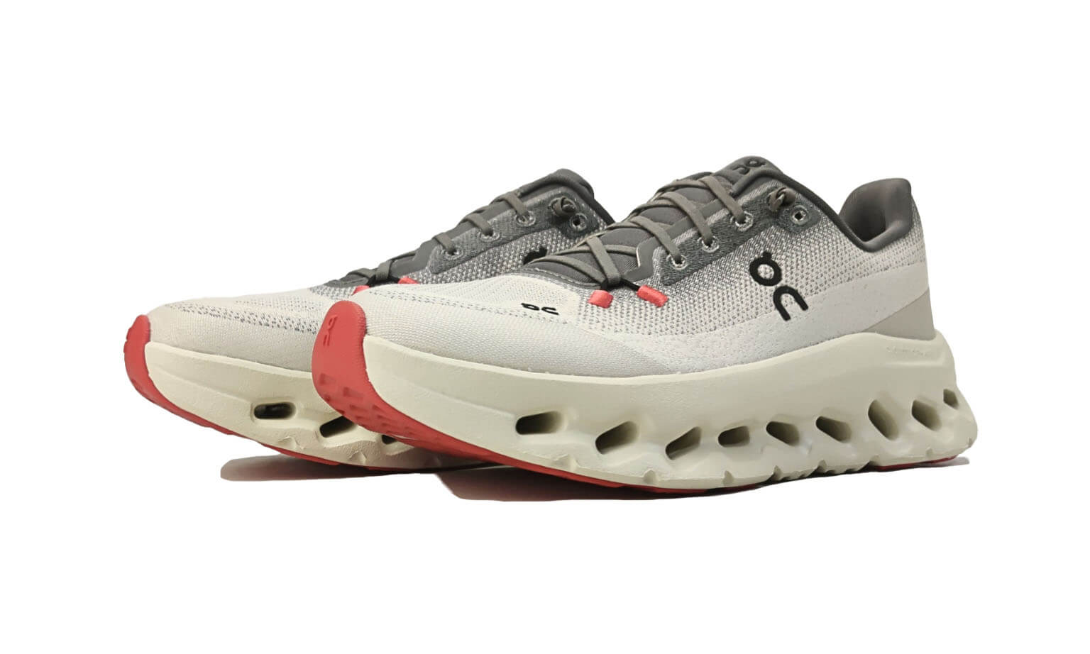 on-cloudtilt-rock-sand-womens-3WE10053251-7