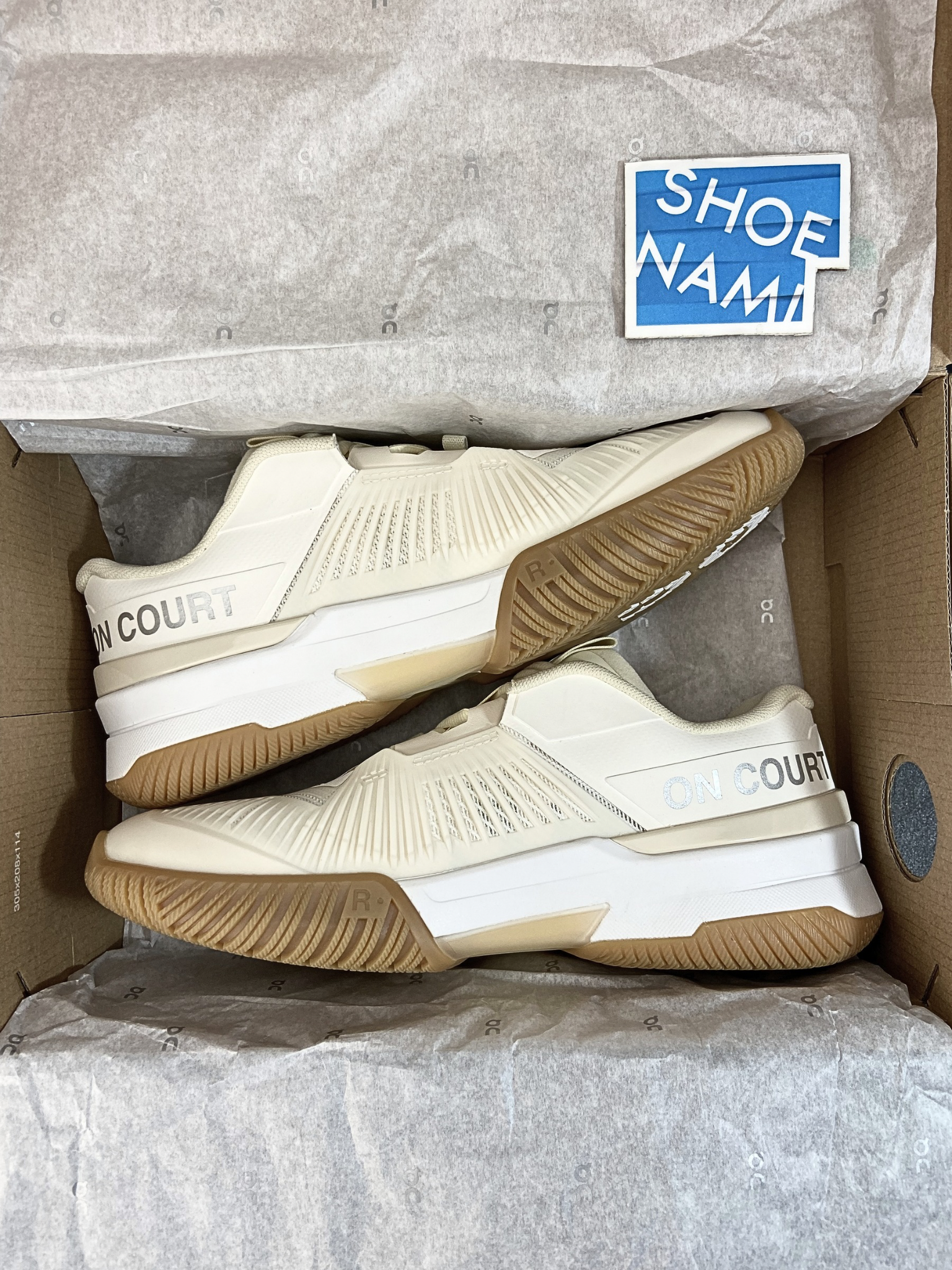 On The Roger Pro Fire 'Ivory Sand' (W)