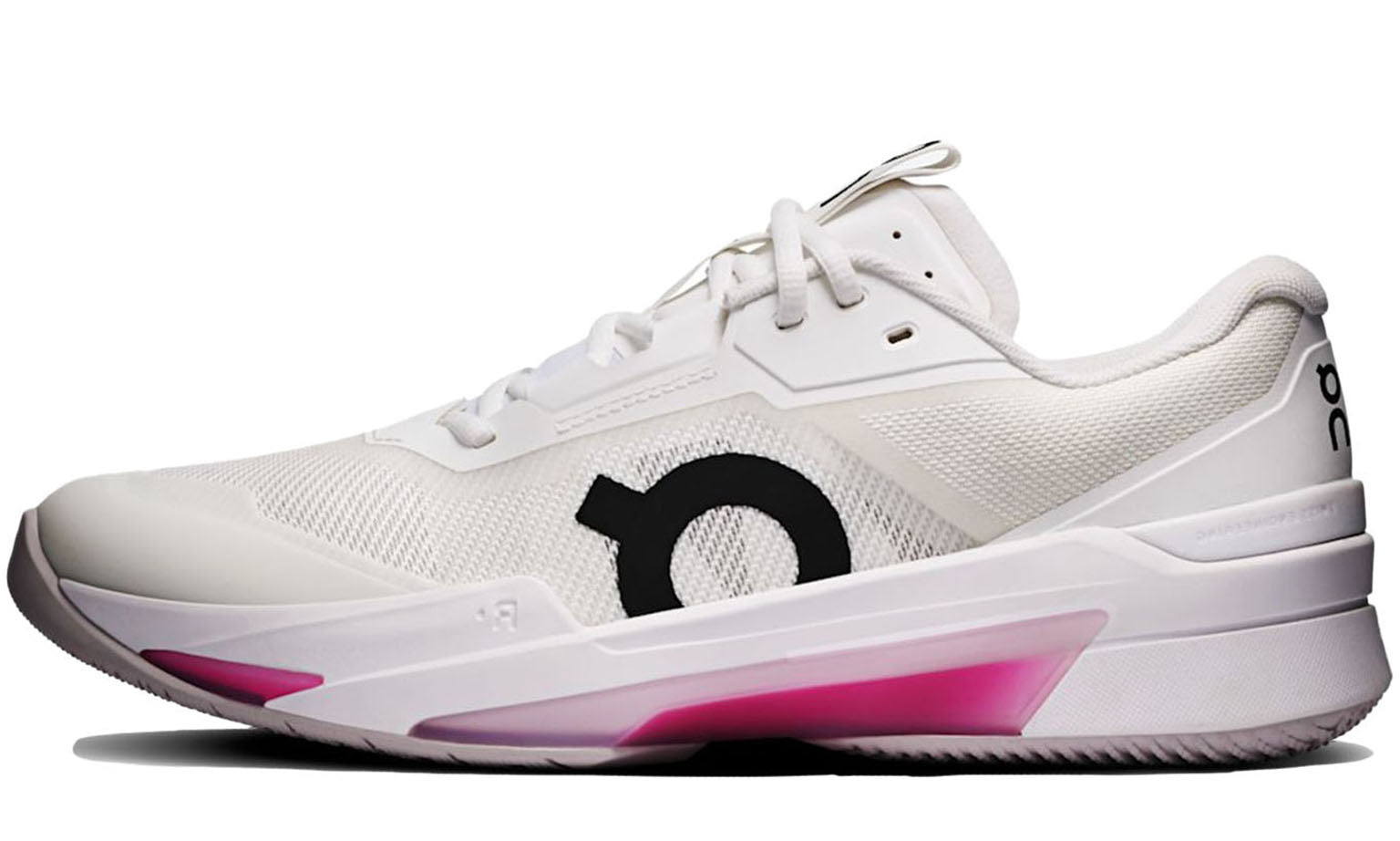 On The Roger Pro Fire 'White Pink'