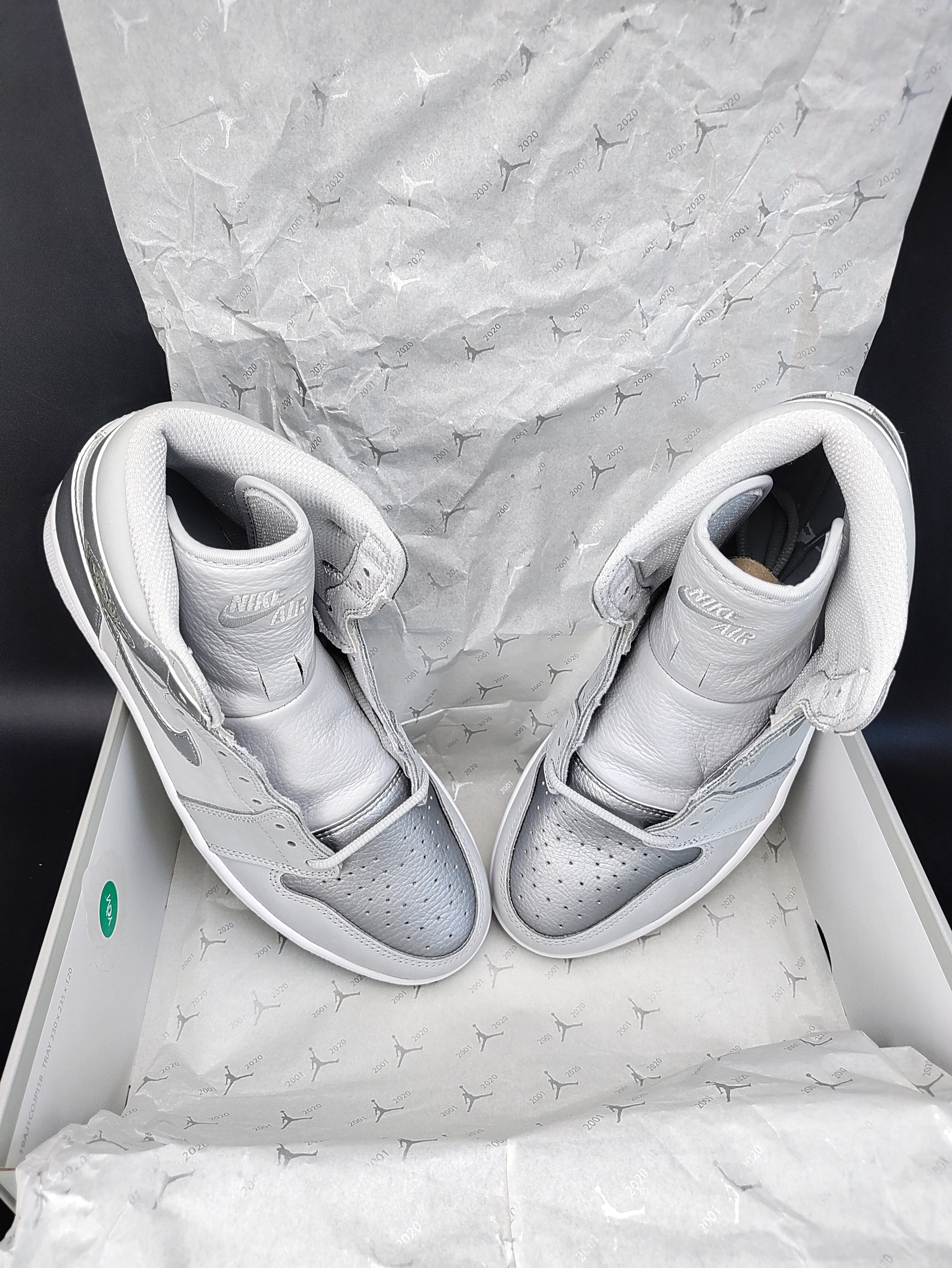 Air Jordan 1 Retro High OG CO.JP 'Neutral Grey'