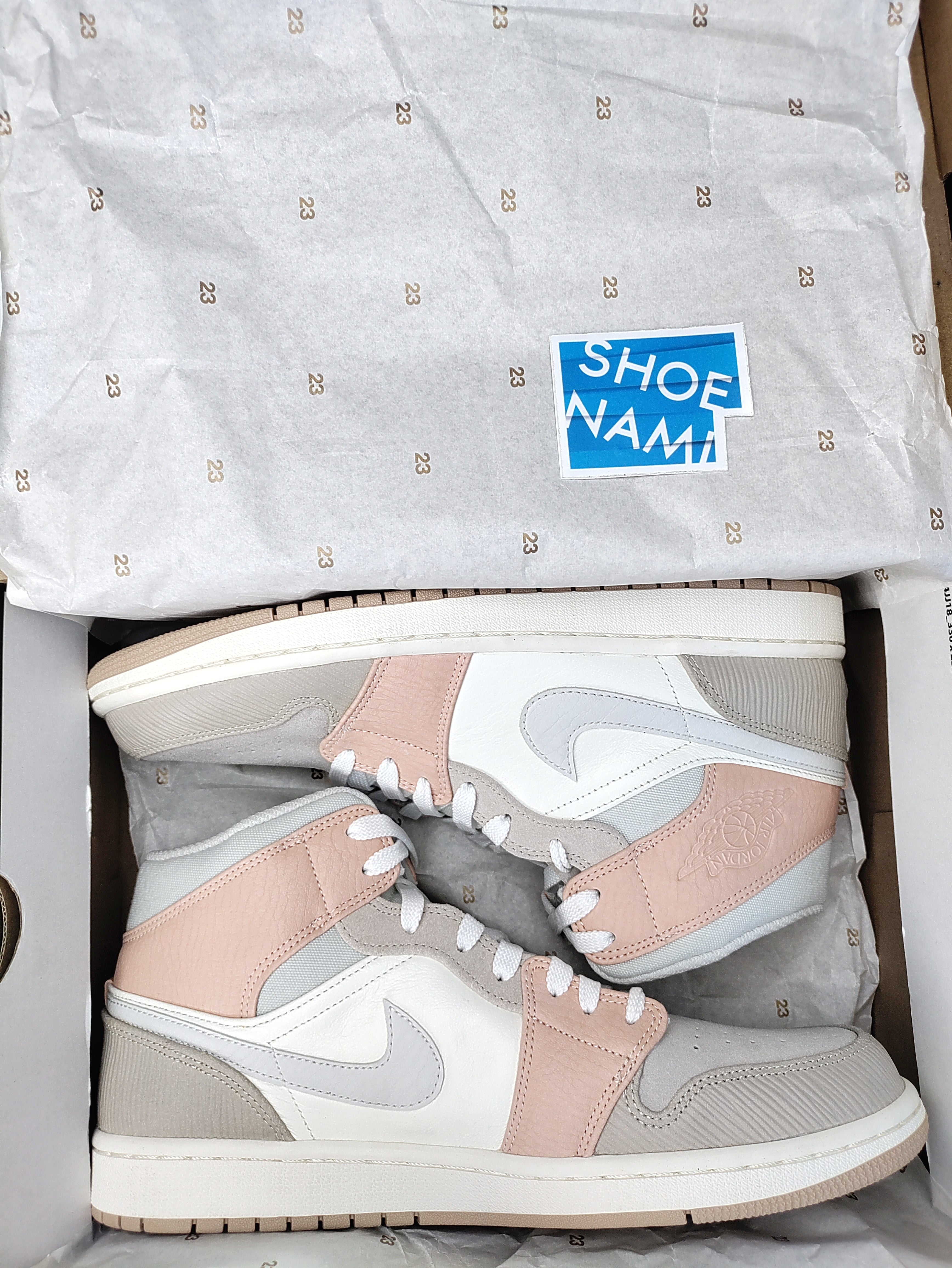 Air Jordan 1 Mid 'Milan'