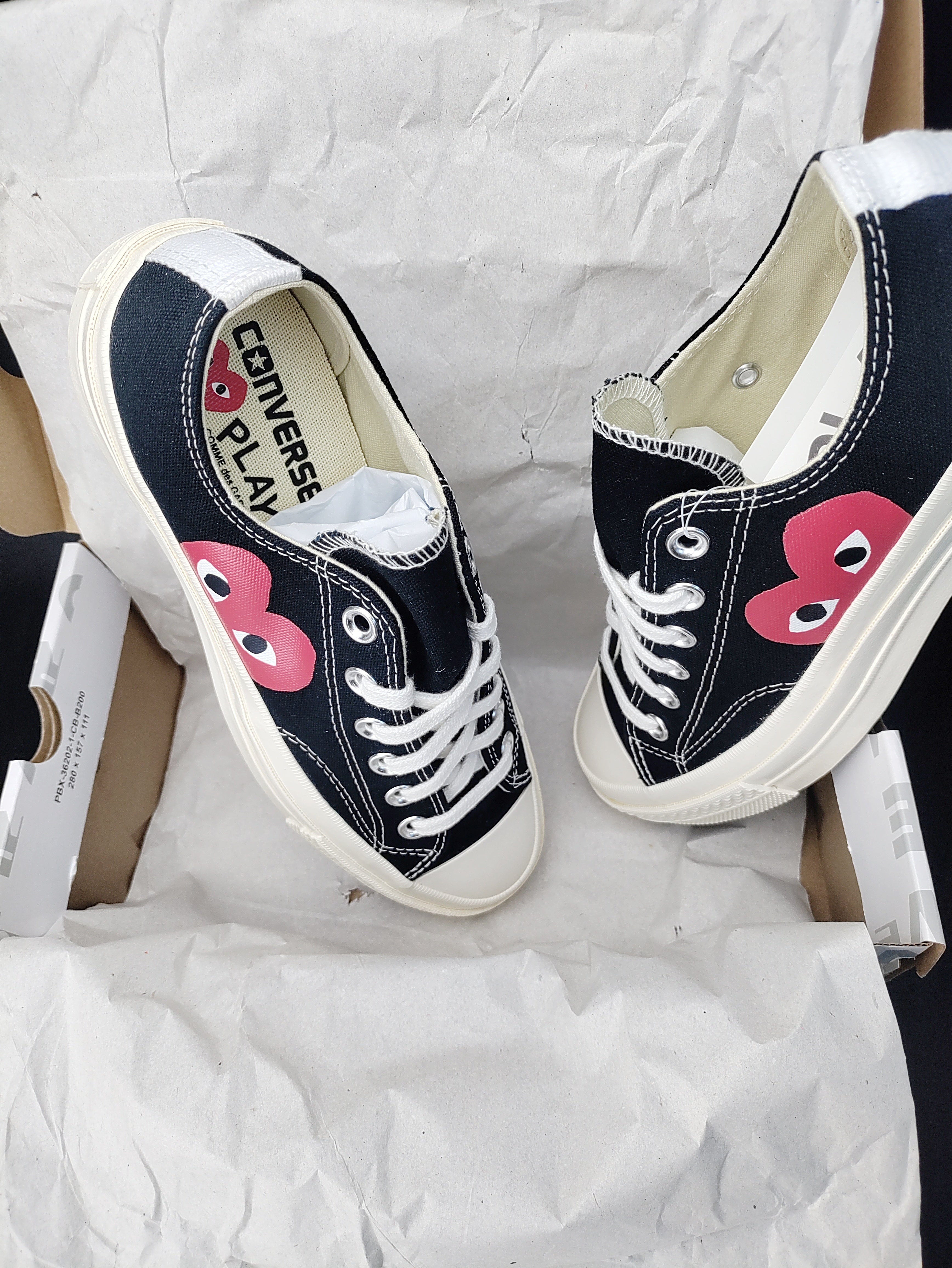 Converse X Comme Des Garçons CDG Play Chuck Taylor 'Low-Top Black' (With Stain)