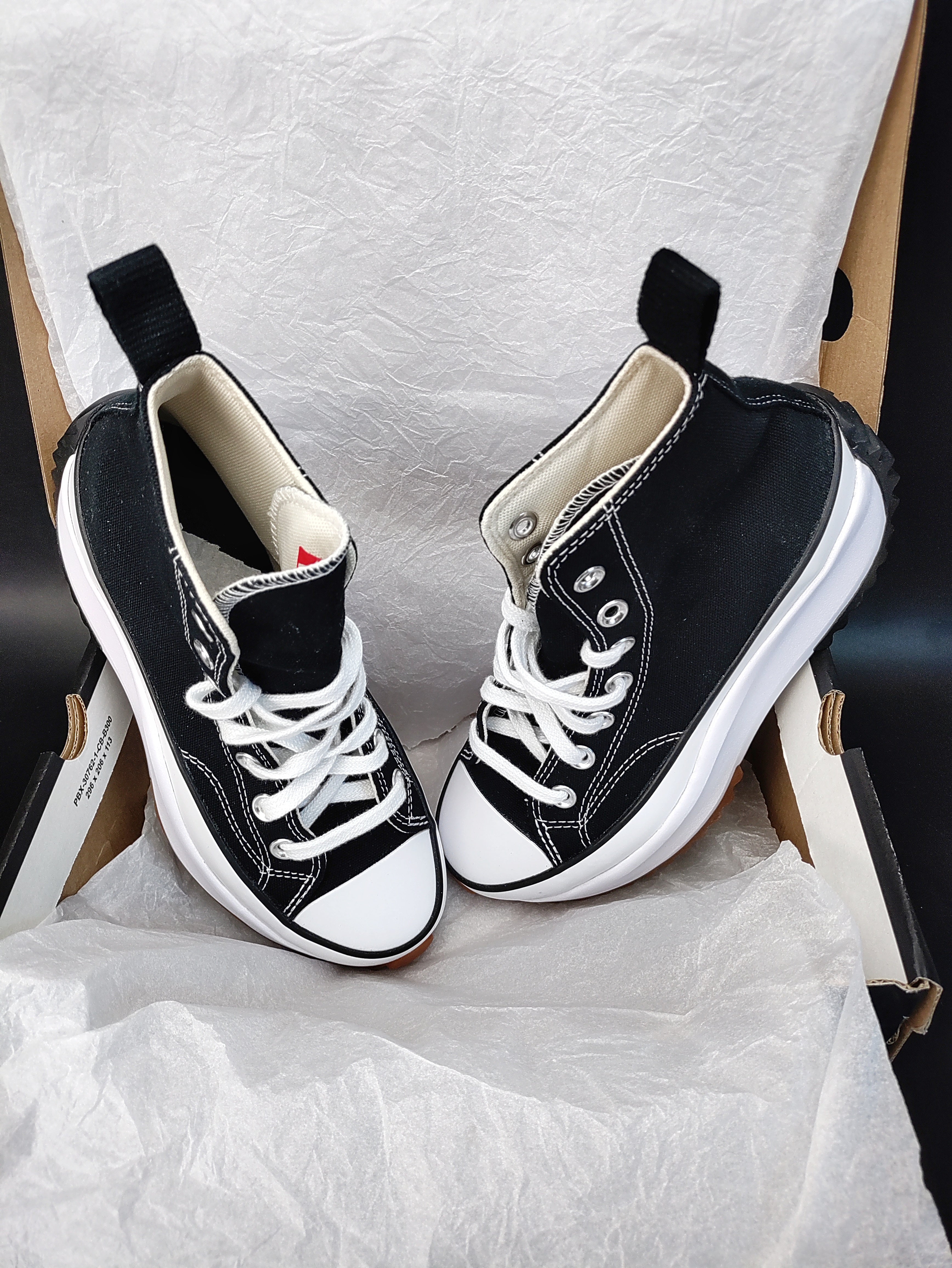Converse Run Star Hike Hi 'Black/White/Gum'