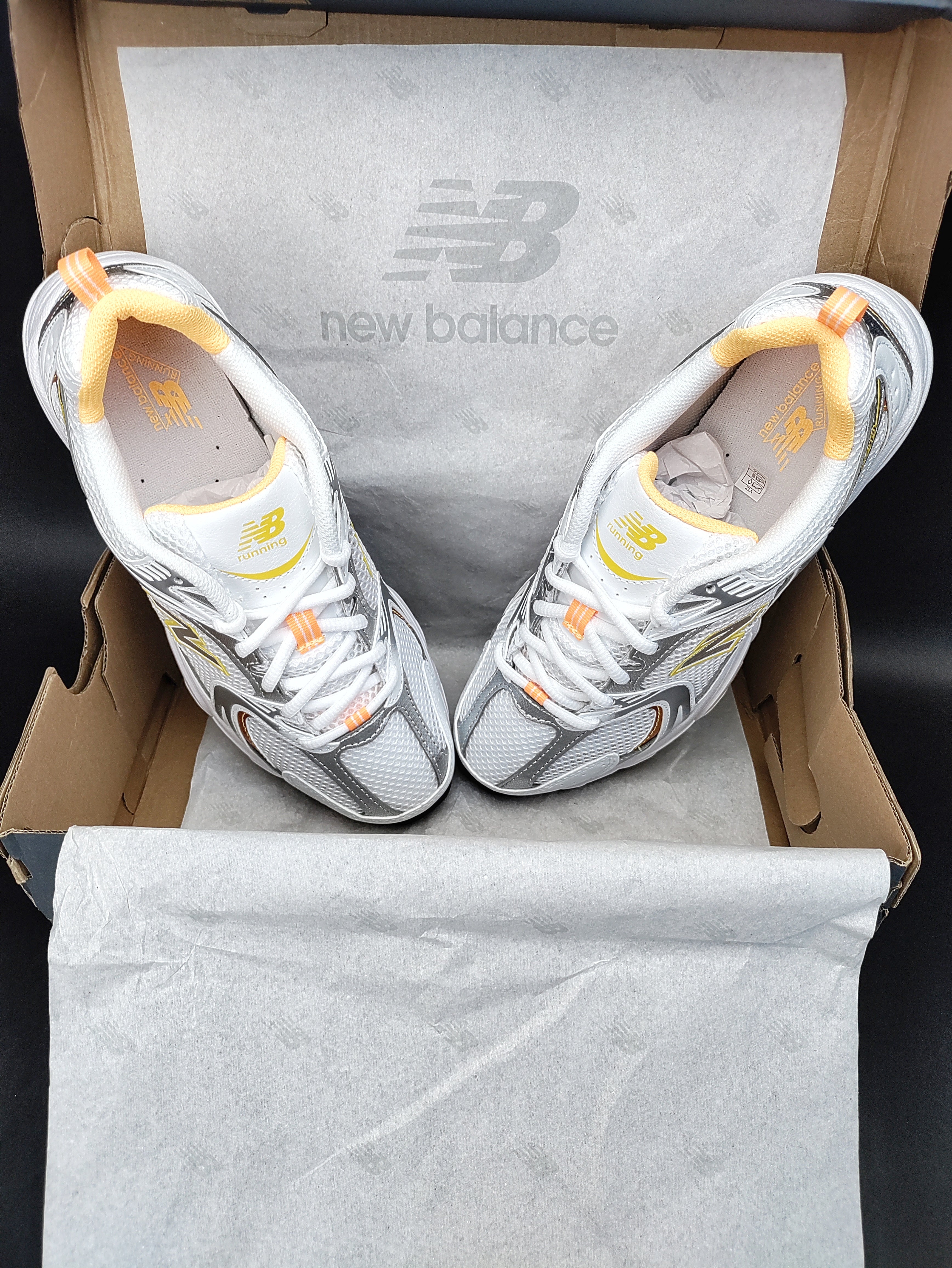 New Balance 530 'White/Vibrant Apricot'