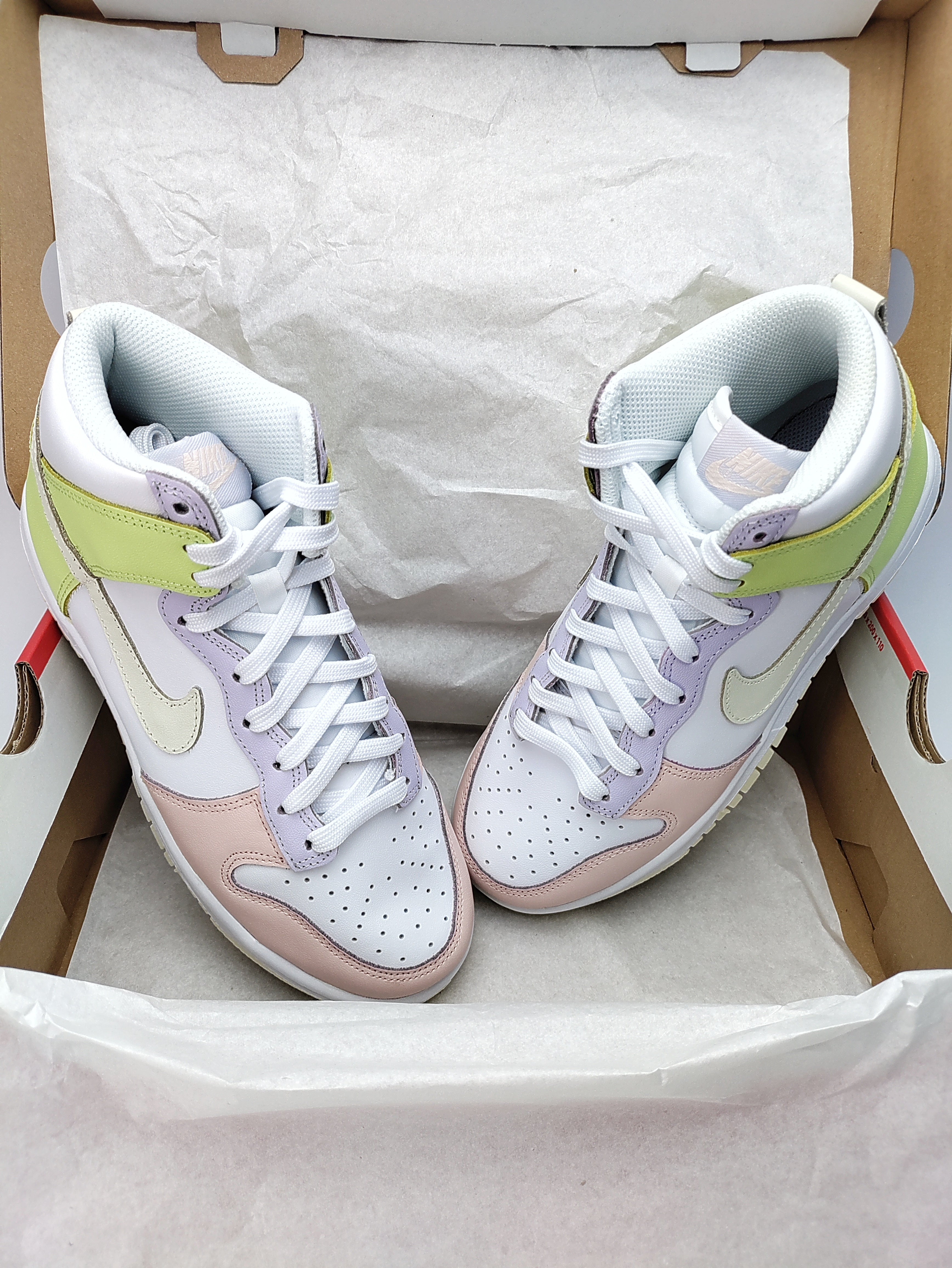 Nike Dunk High 'Lemon Twist'