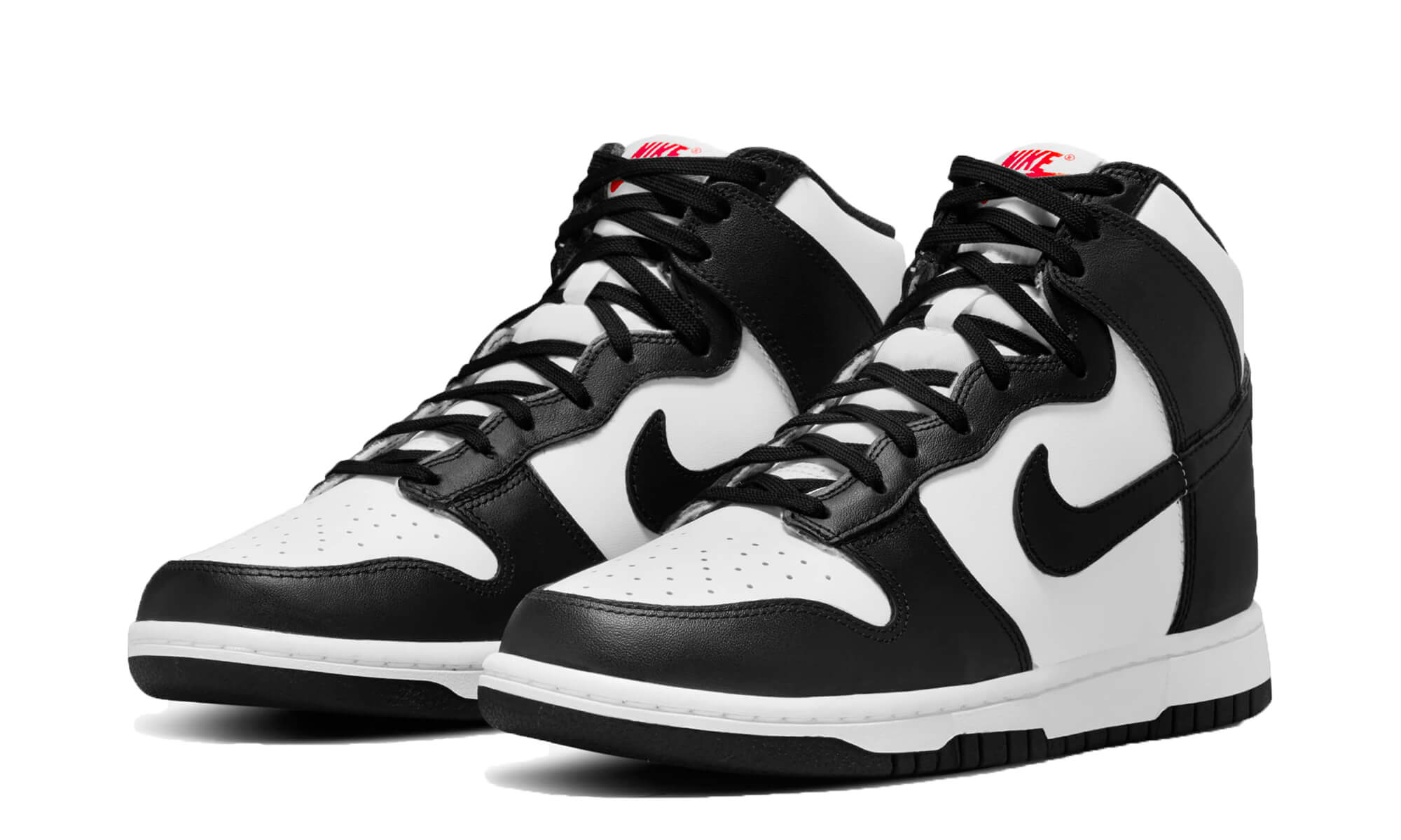 Nike Dunk High 'Panda'