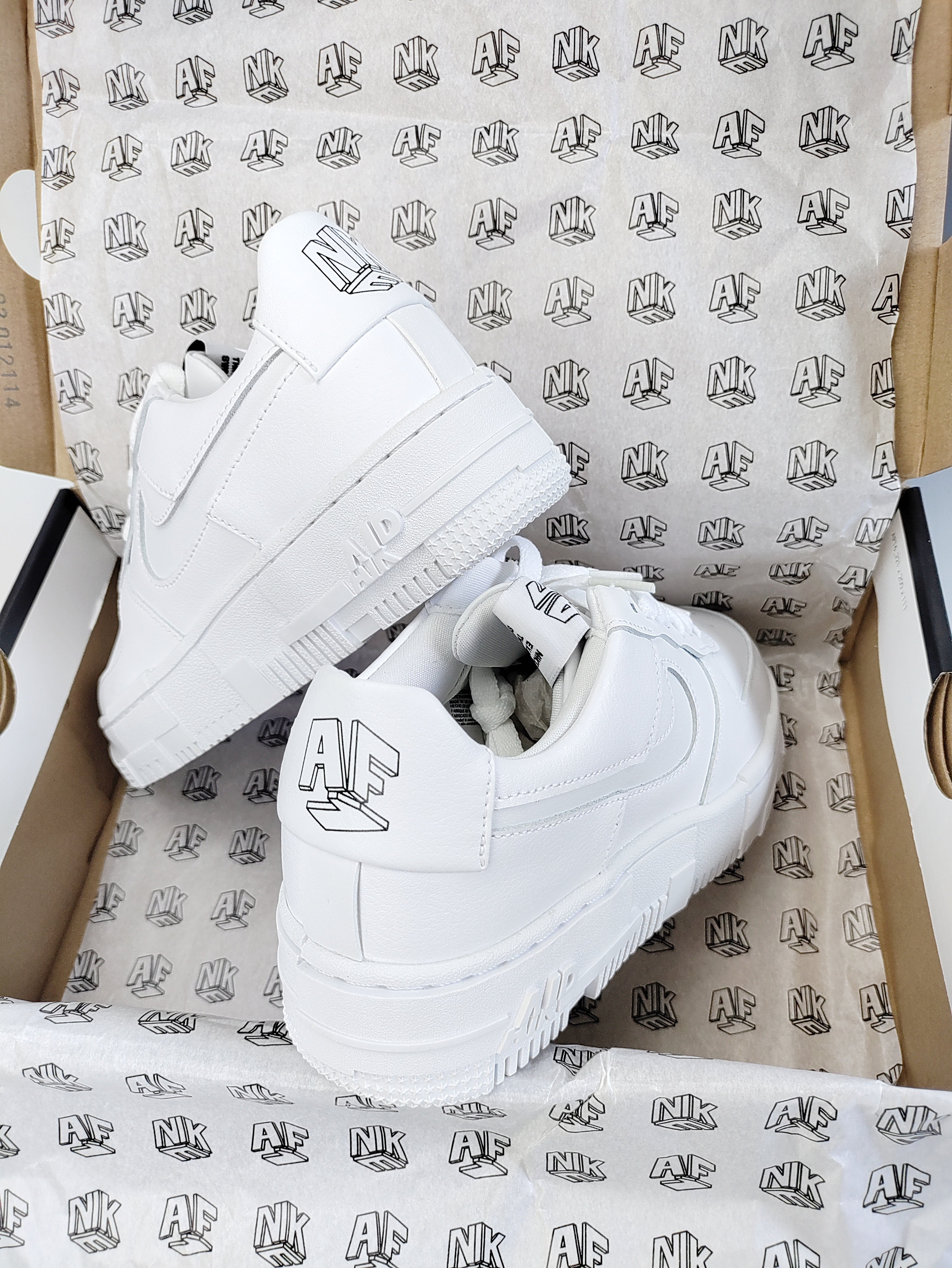 Nike Air Force 1 'Pixel White'