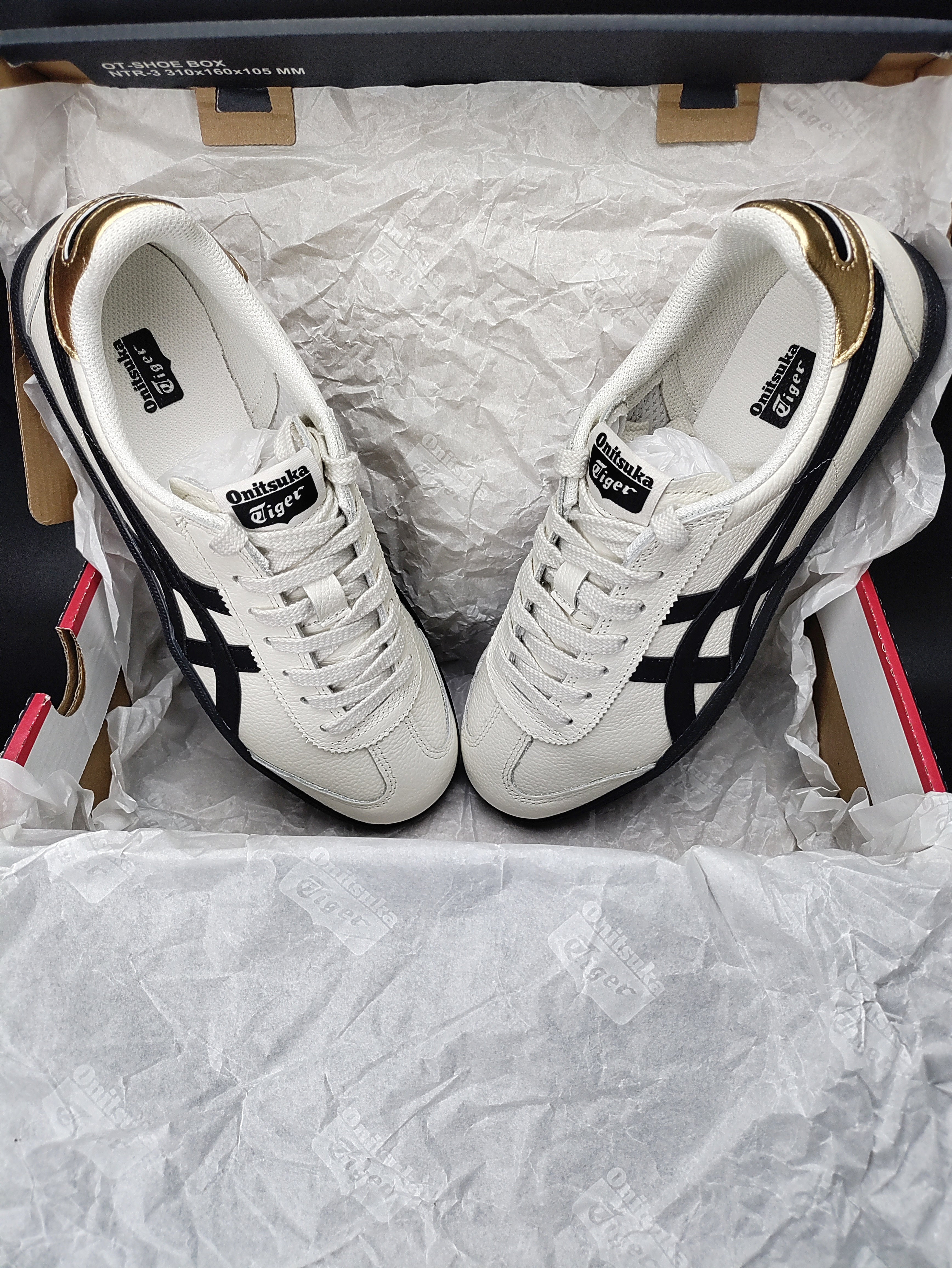 Onitsuka Tiger Tokuten White Black Gold