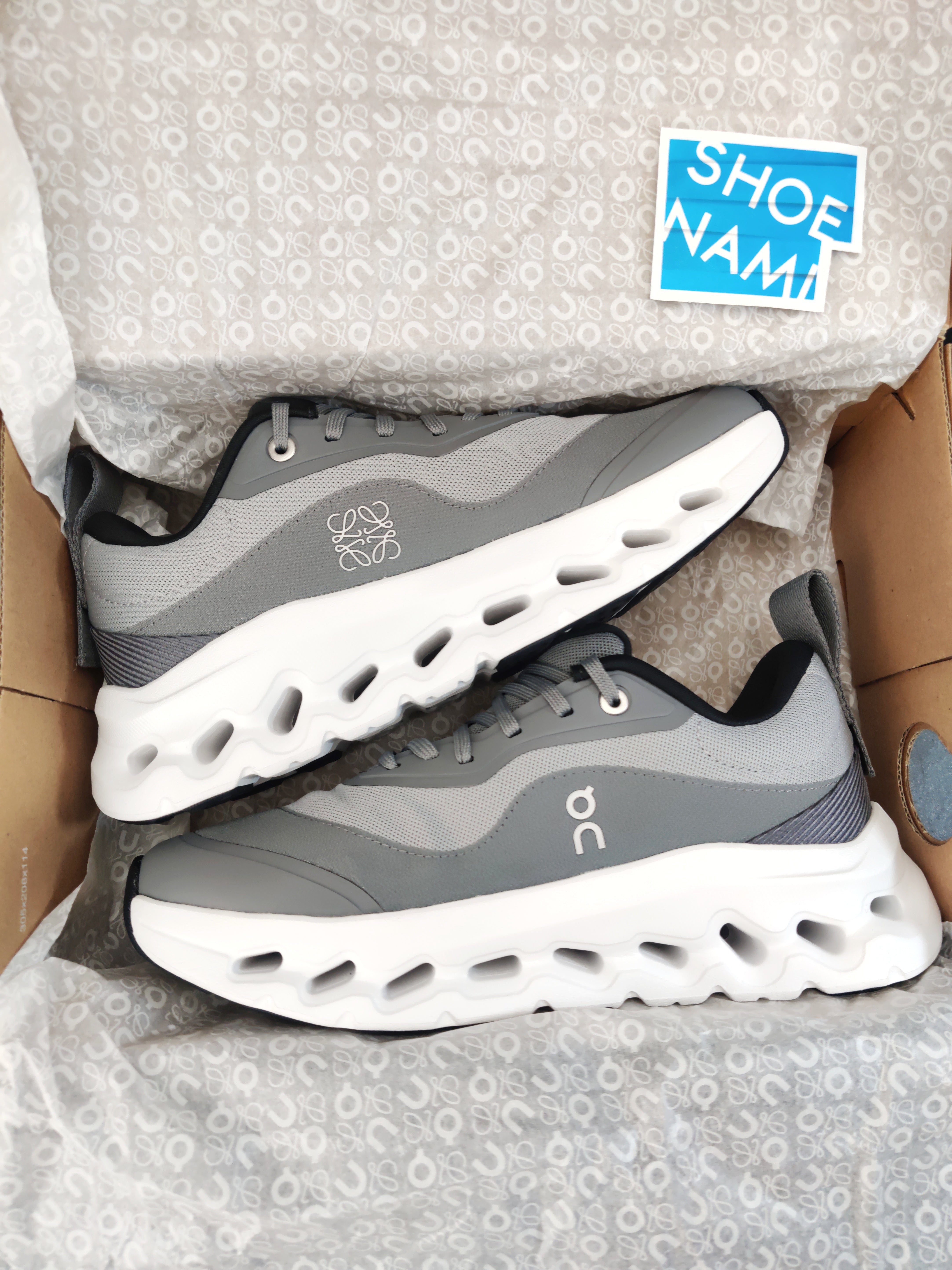 LOEWE X On Cloudtilt 2 'Grey' (W)