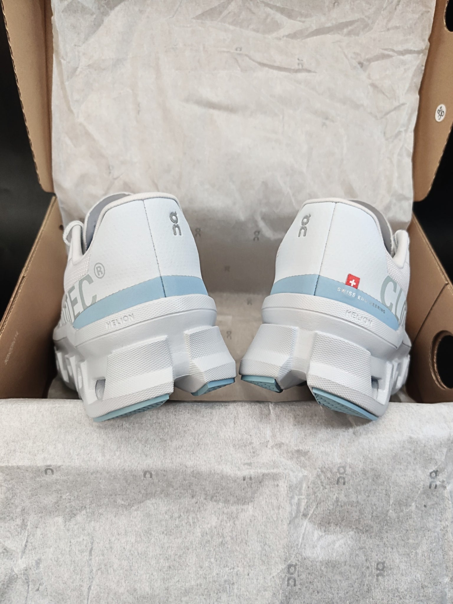 On Cloudmonster 'Frost Wash' (W)