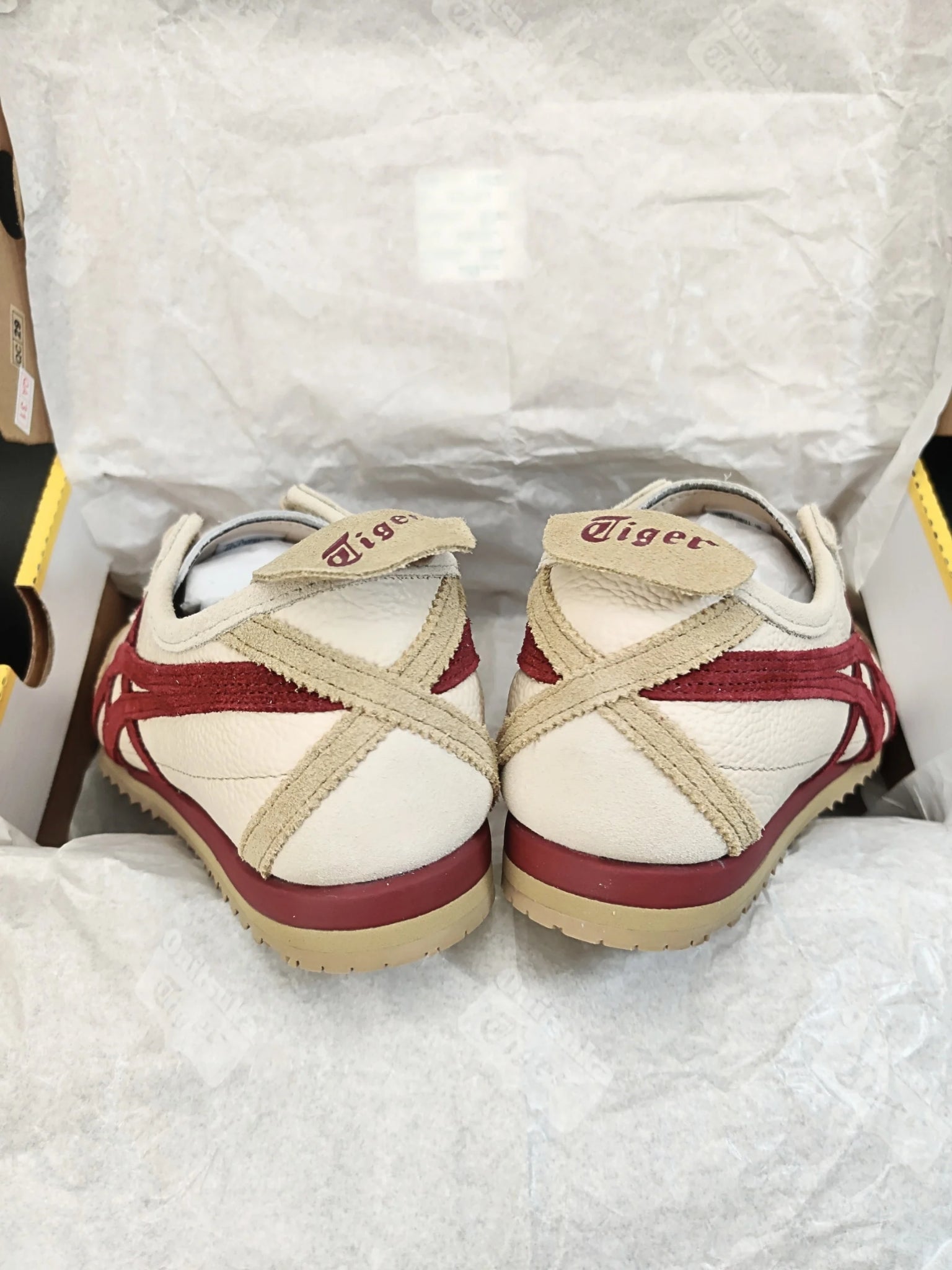 Onitsuka Tiger Mexico 66 SD VIN 'Beige Beet Juice'
