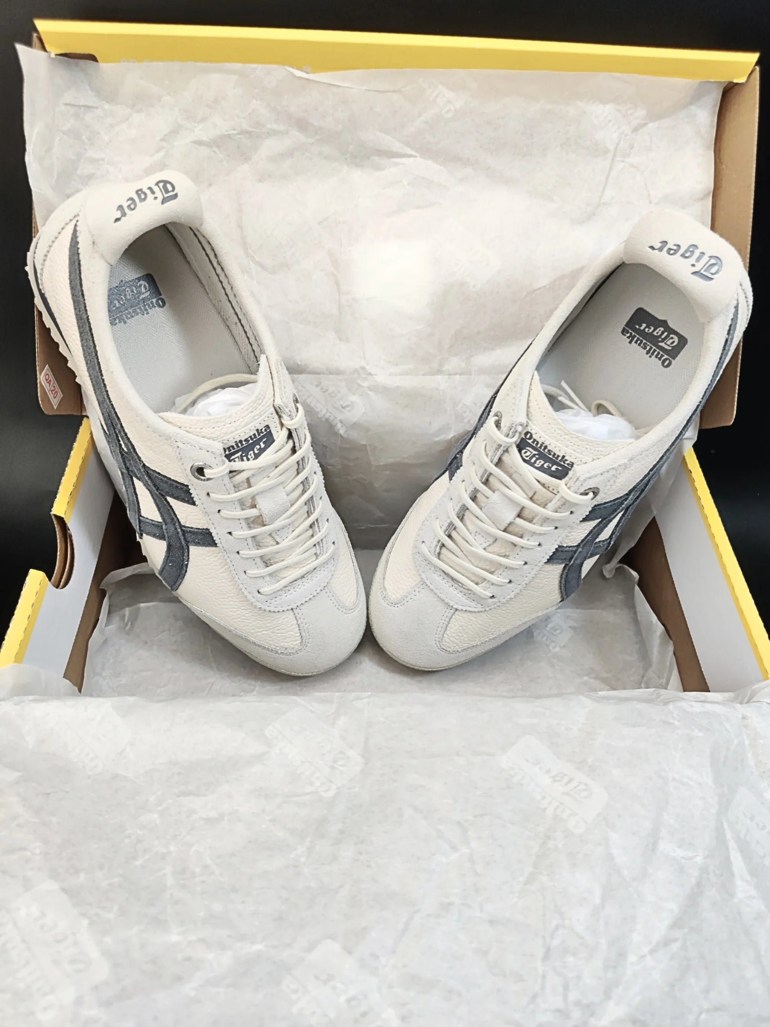 Onitsuka Tiger Mexico 66 SD VIN 'Birch Metropolis'