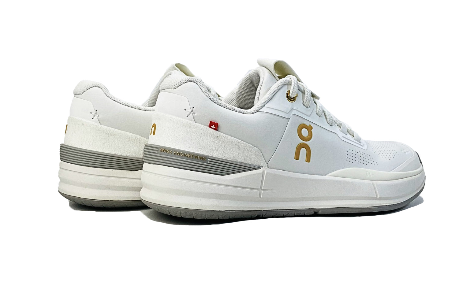 On The Roger Pro Ace 'Ivory Fog' (W)