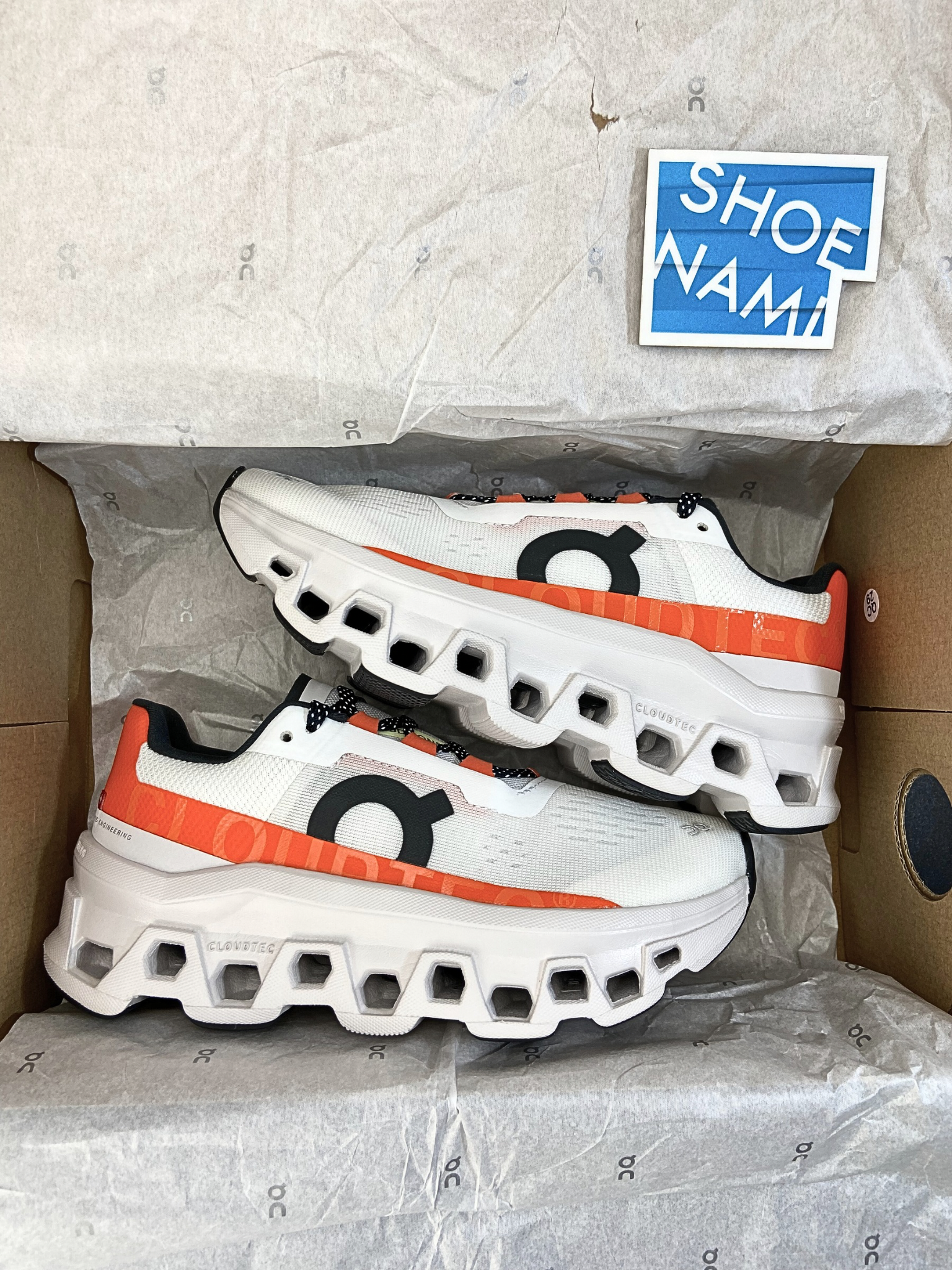 On Cloudmonster 'Undyed-White Flame' (W)