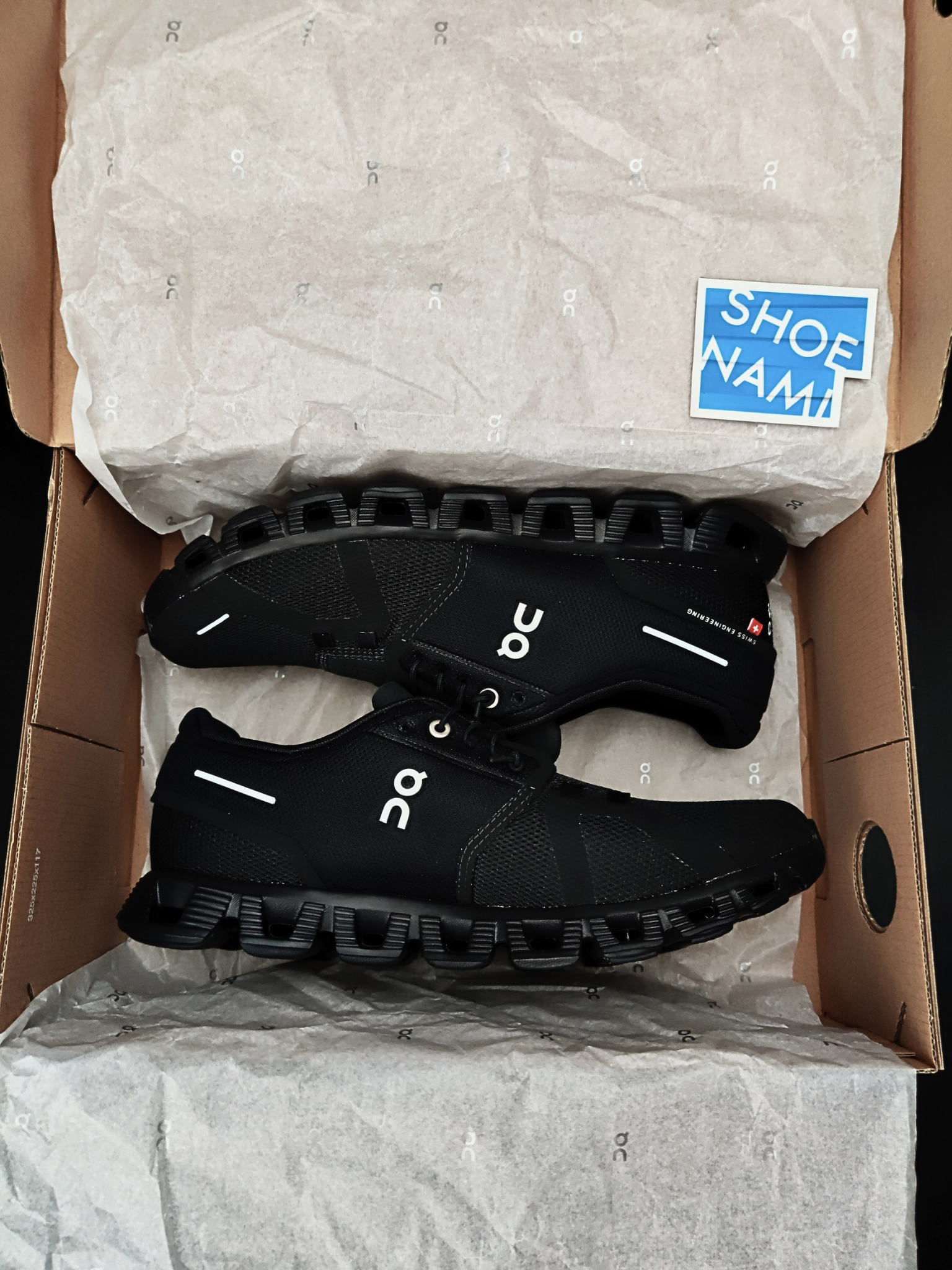 on-cloud-5-all-black-mens-59.98986-5