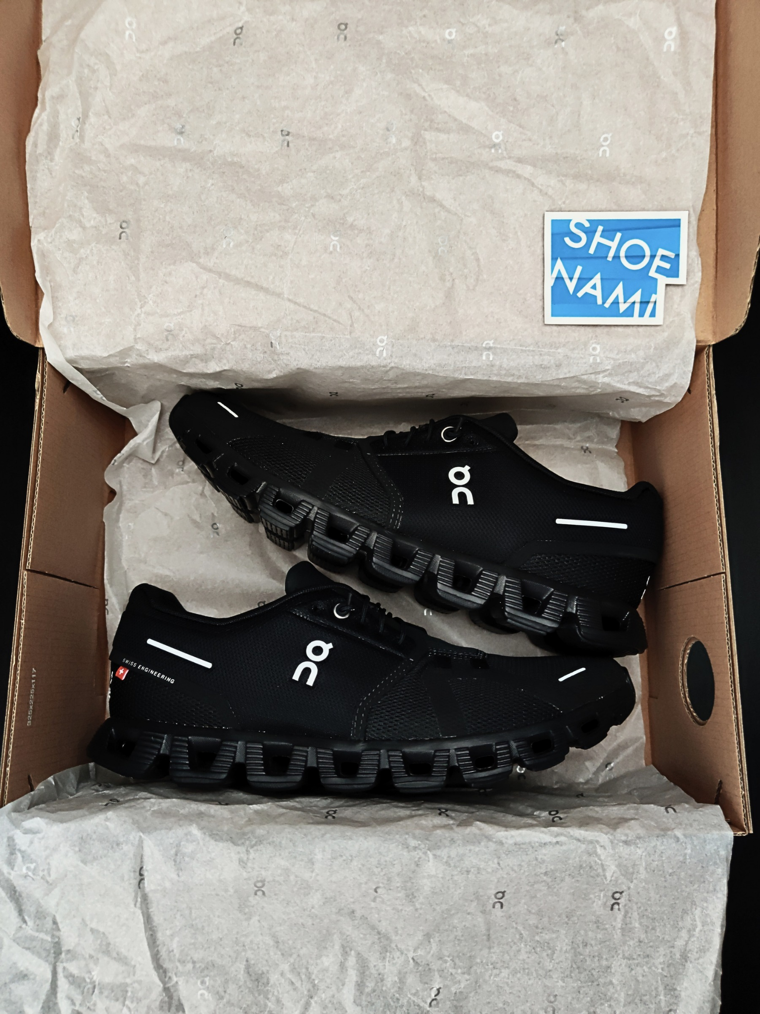 on-cloud-5-all-black-mens-59.98986-6