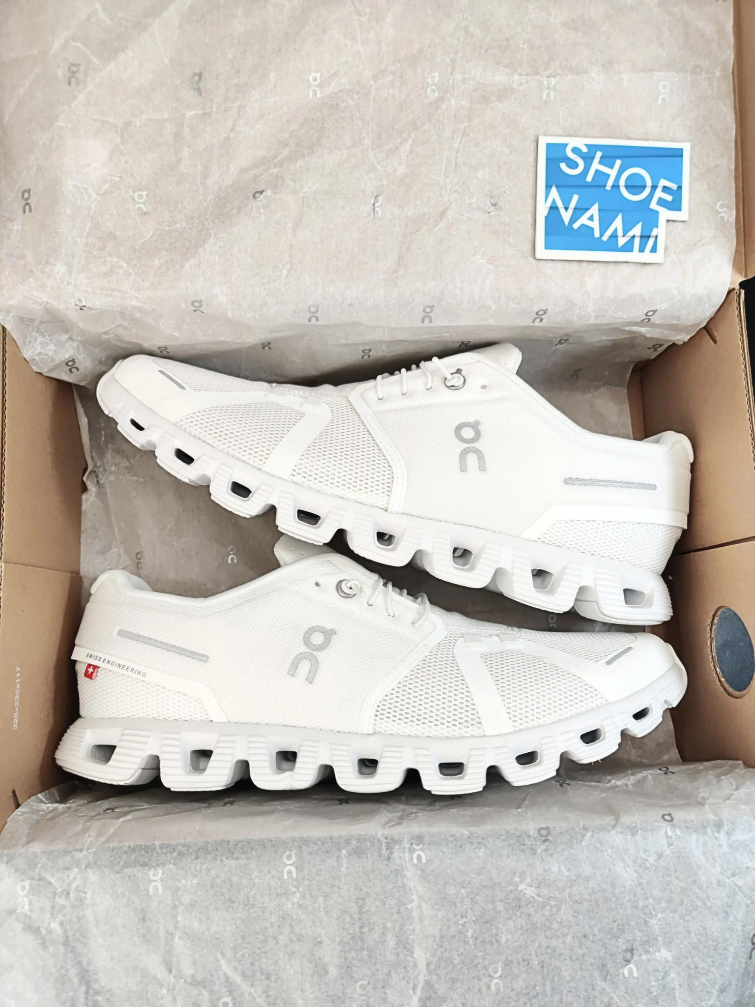 on-cloud-5-undyed-white-mens-59.98376-4