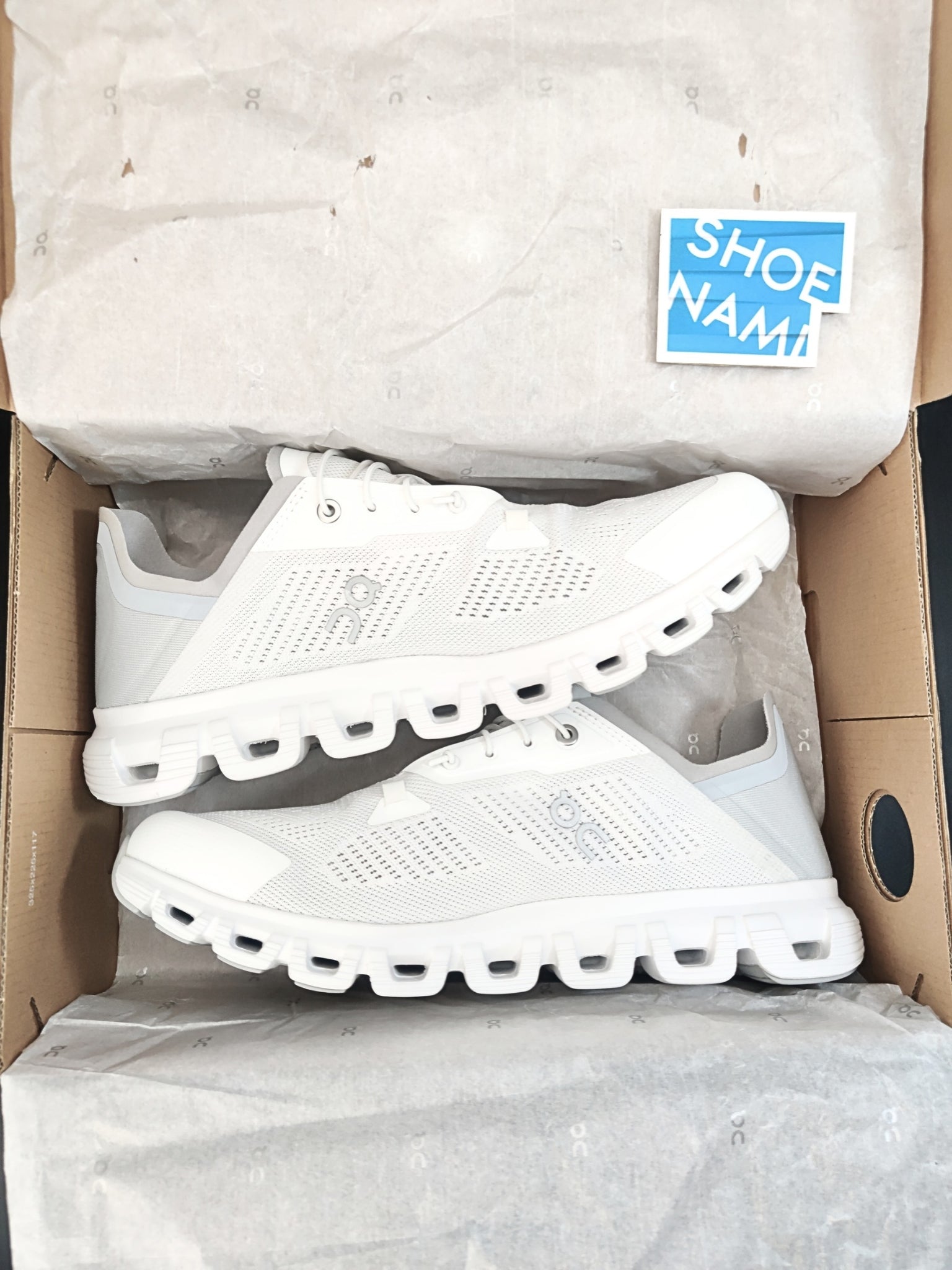 on-cloud-6-coast-white-glacier-mens-3MF10030813-4