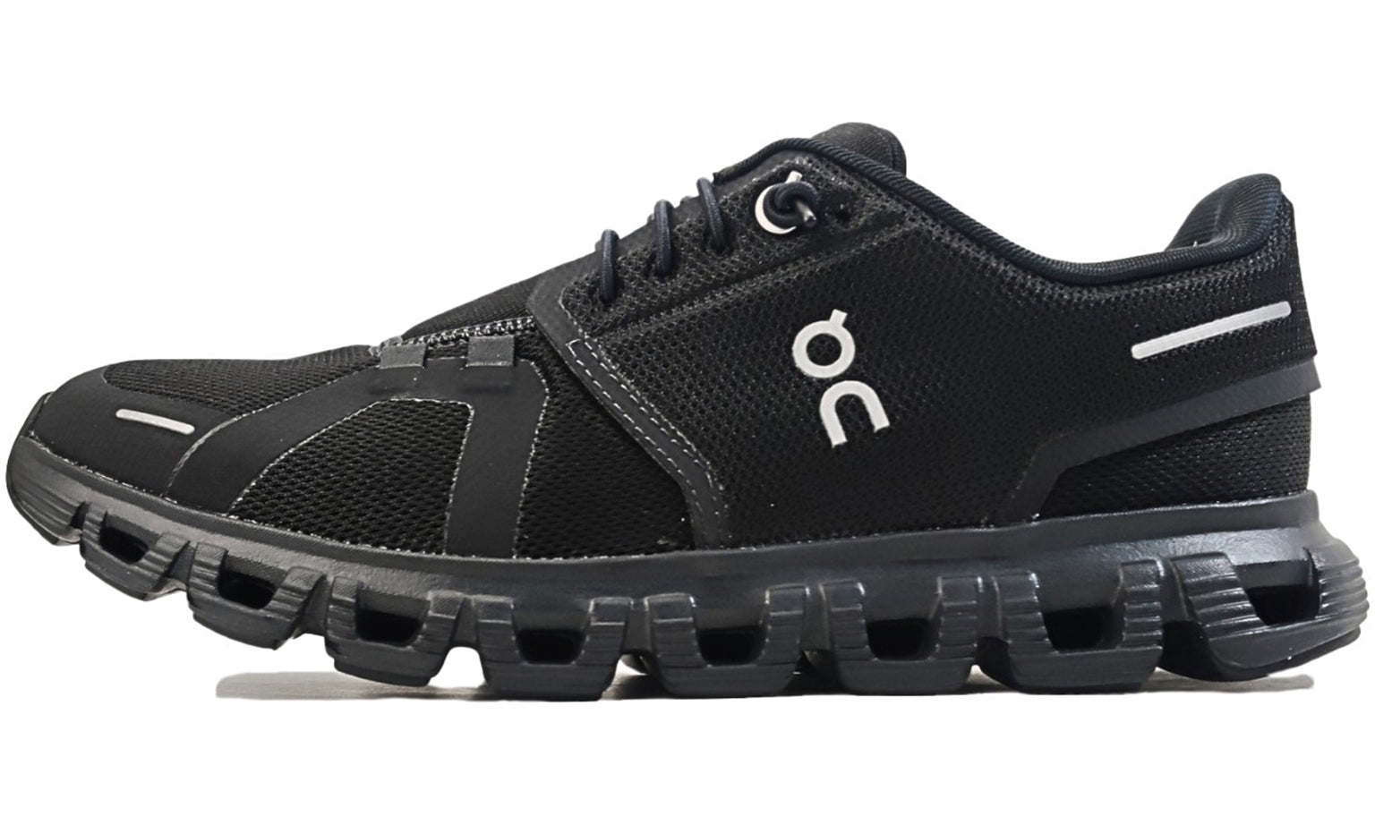 on-cloud-6-triple-black-womens-3WF10061043-1