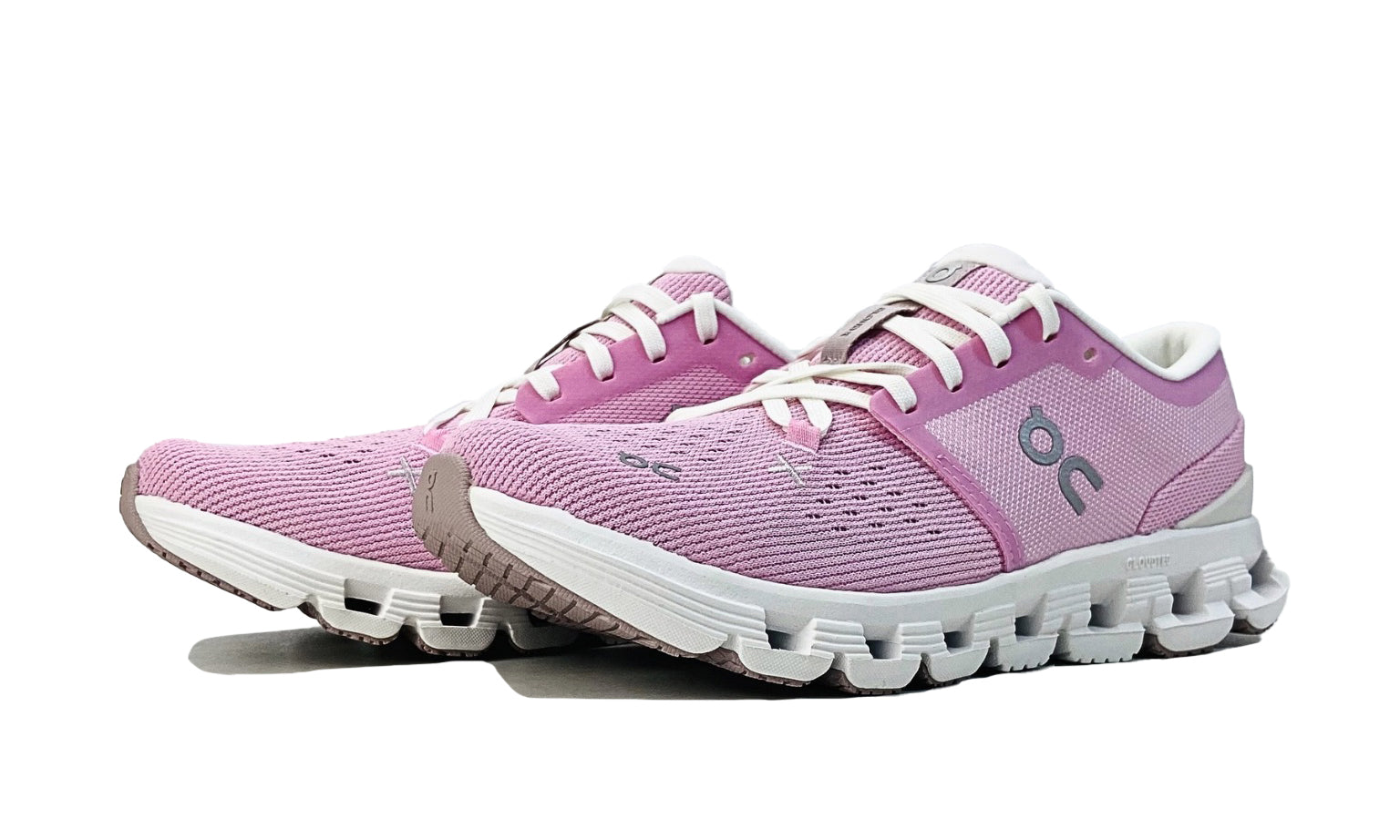 on-cloud-x-4-petal-sand-womens-3WE30073561-7