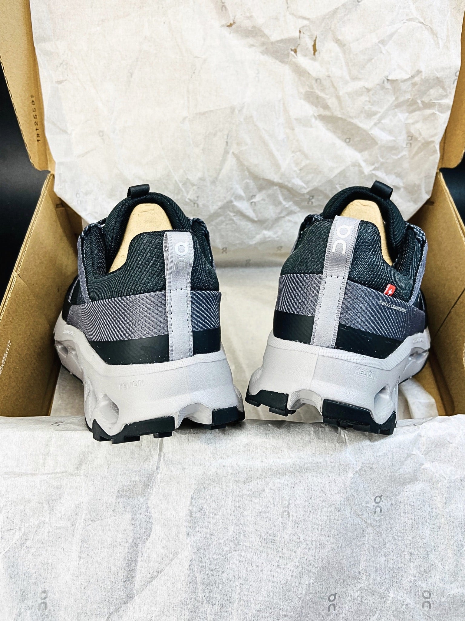 on-cloudhorizon-black-alloy-womens-3WE10010702-6