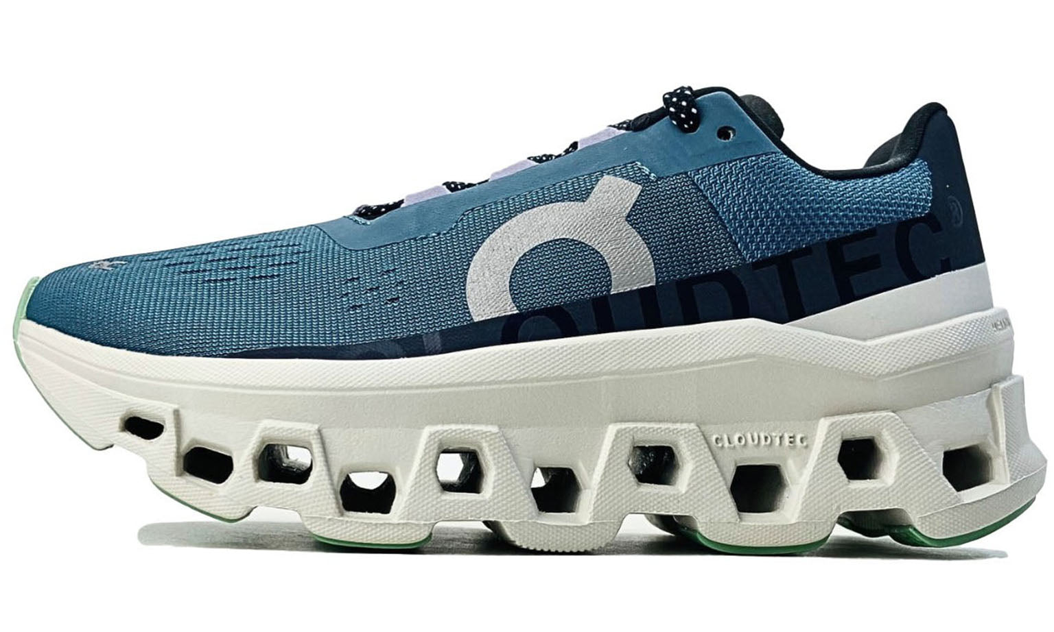 on-cloudmonster-dust-vapor-womens-61.98081-1