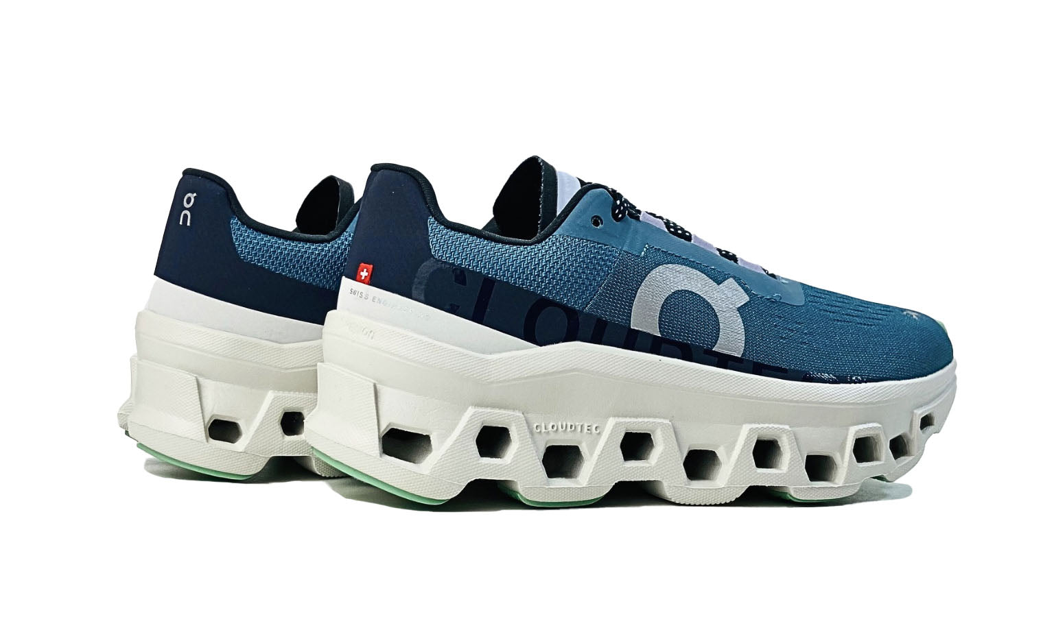 on-cloudmonster-dust-vapor-womens-61.98081-8