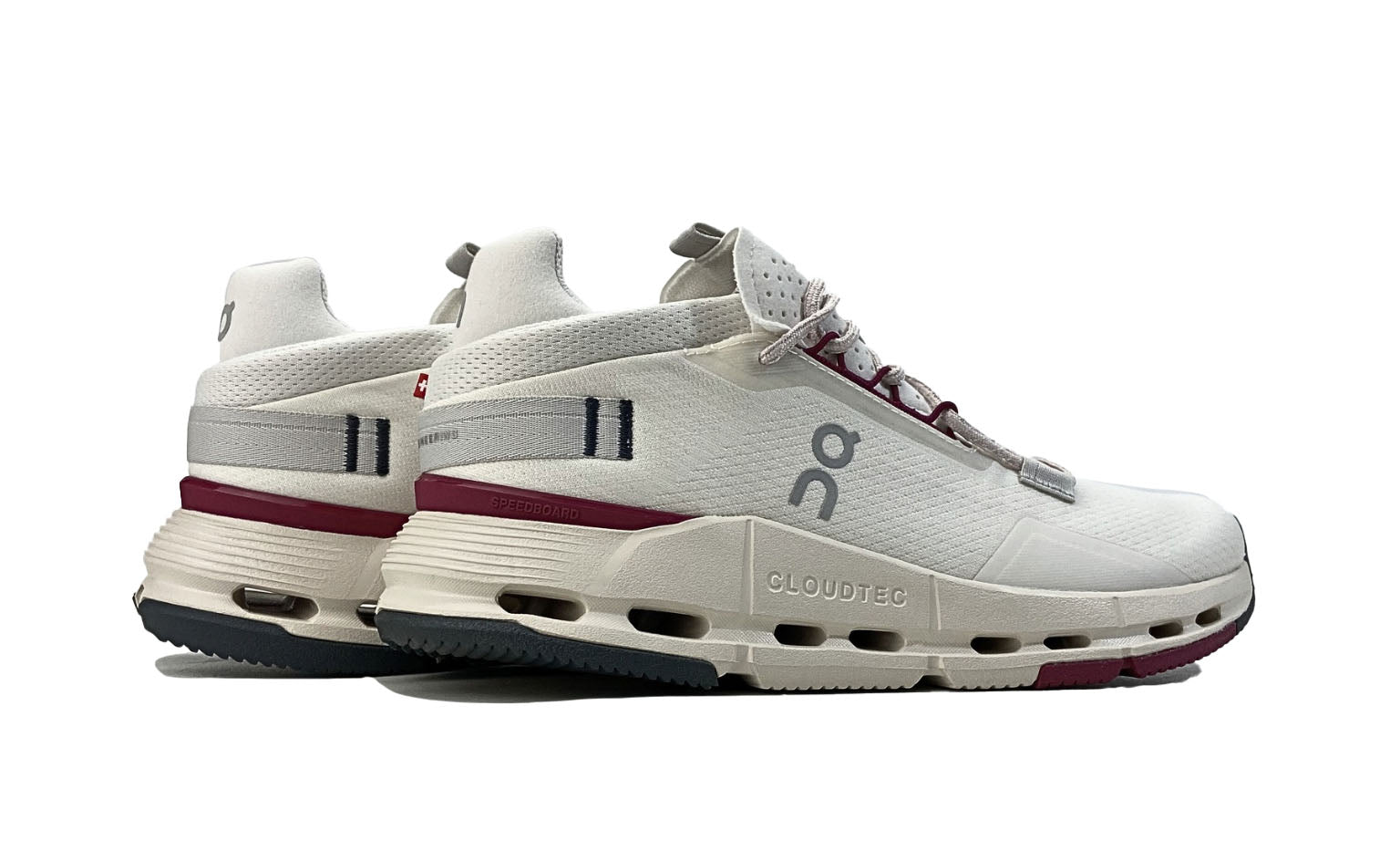 On Cloudnova 2 'Ivory Grenadine' (W)