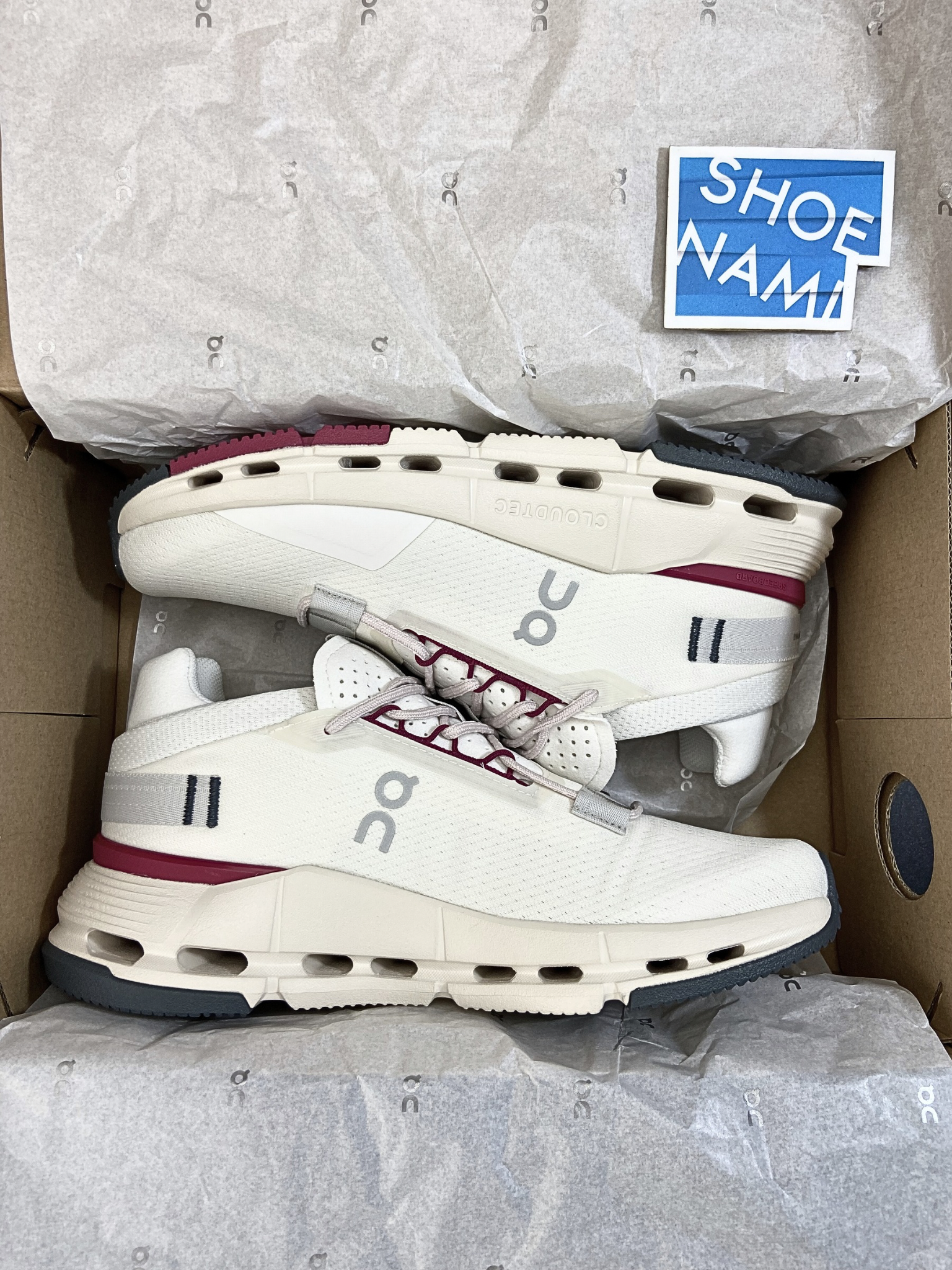 On Cloudnova 2 'Ivory Grenadine' (W)