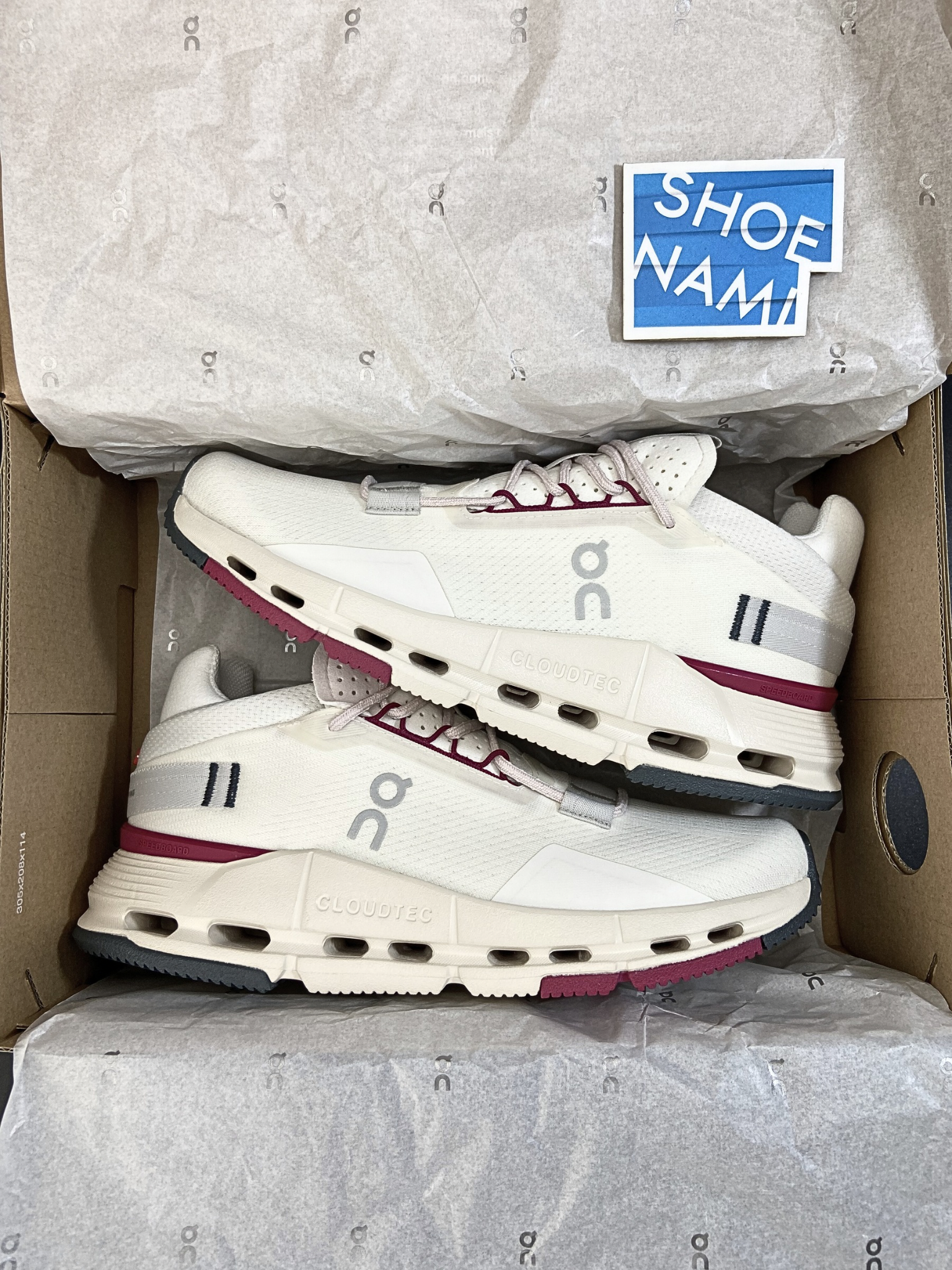 On Cloudnova 2 'Ivory Grenadine' (W)