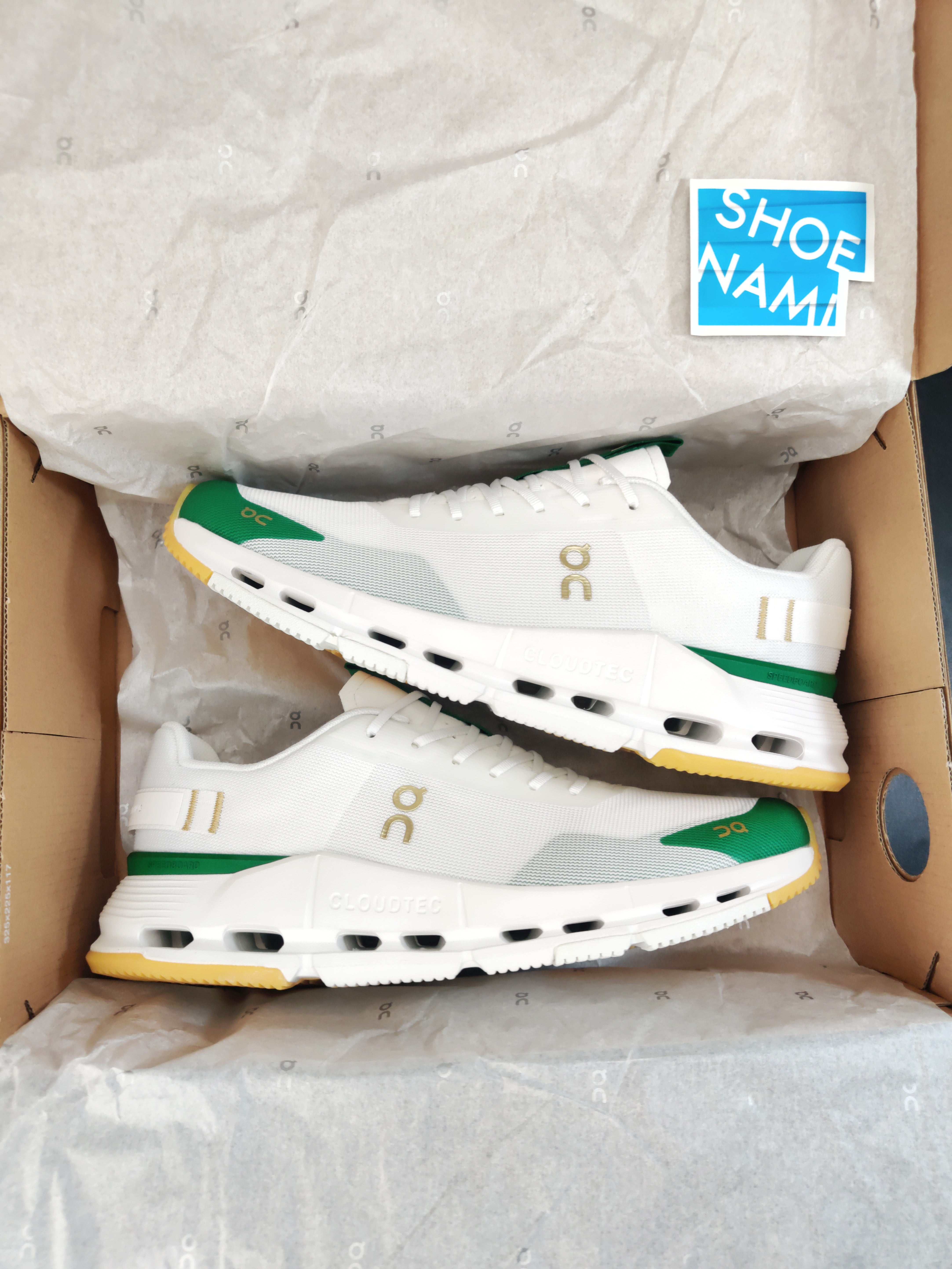 on-cloudnova-form-2-white-abundant-green-womens-3WF10724507-5