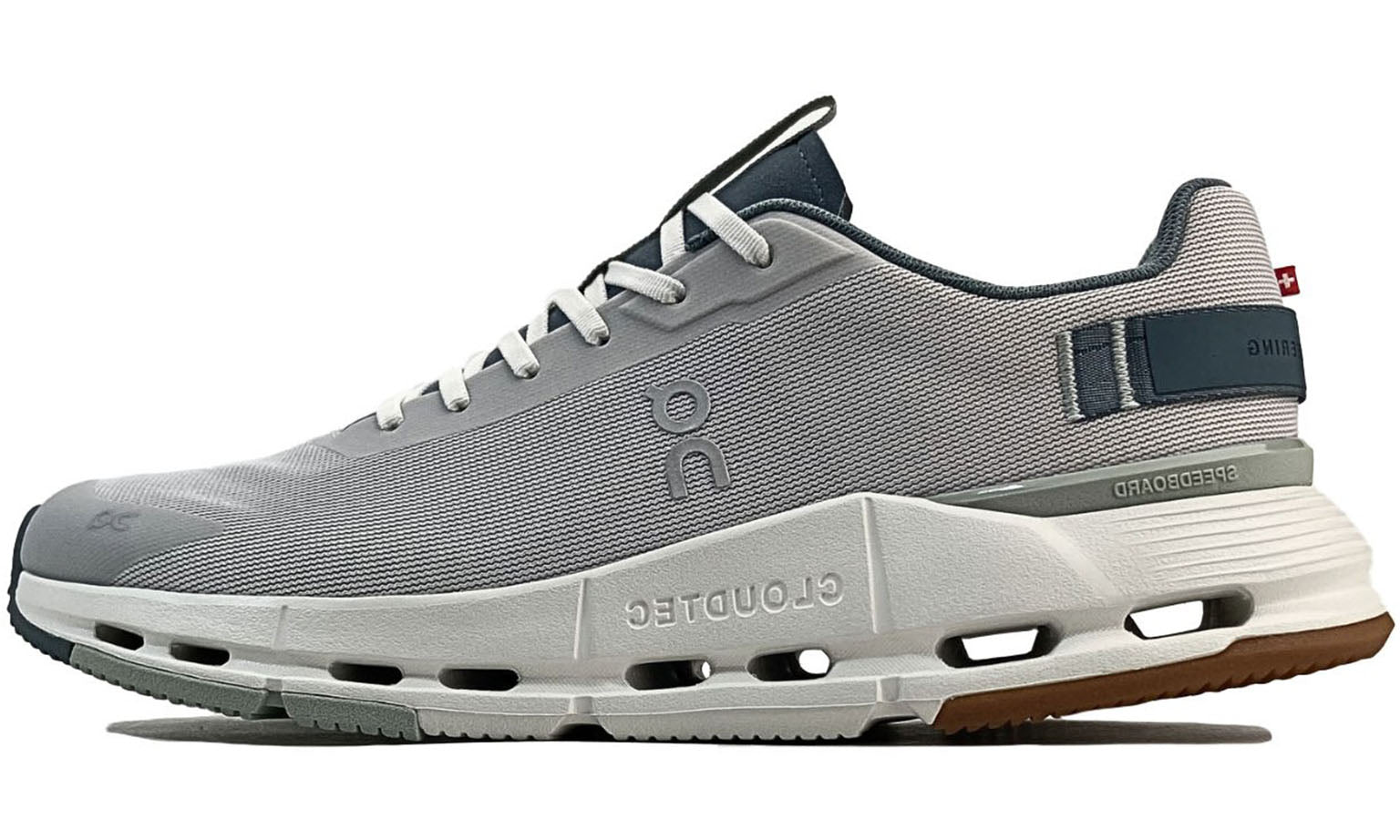 On Cloudnova Form 2 'Wolf Tide'