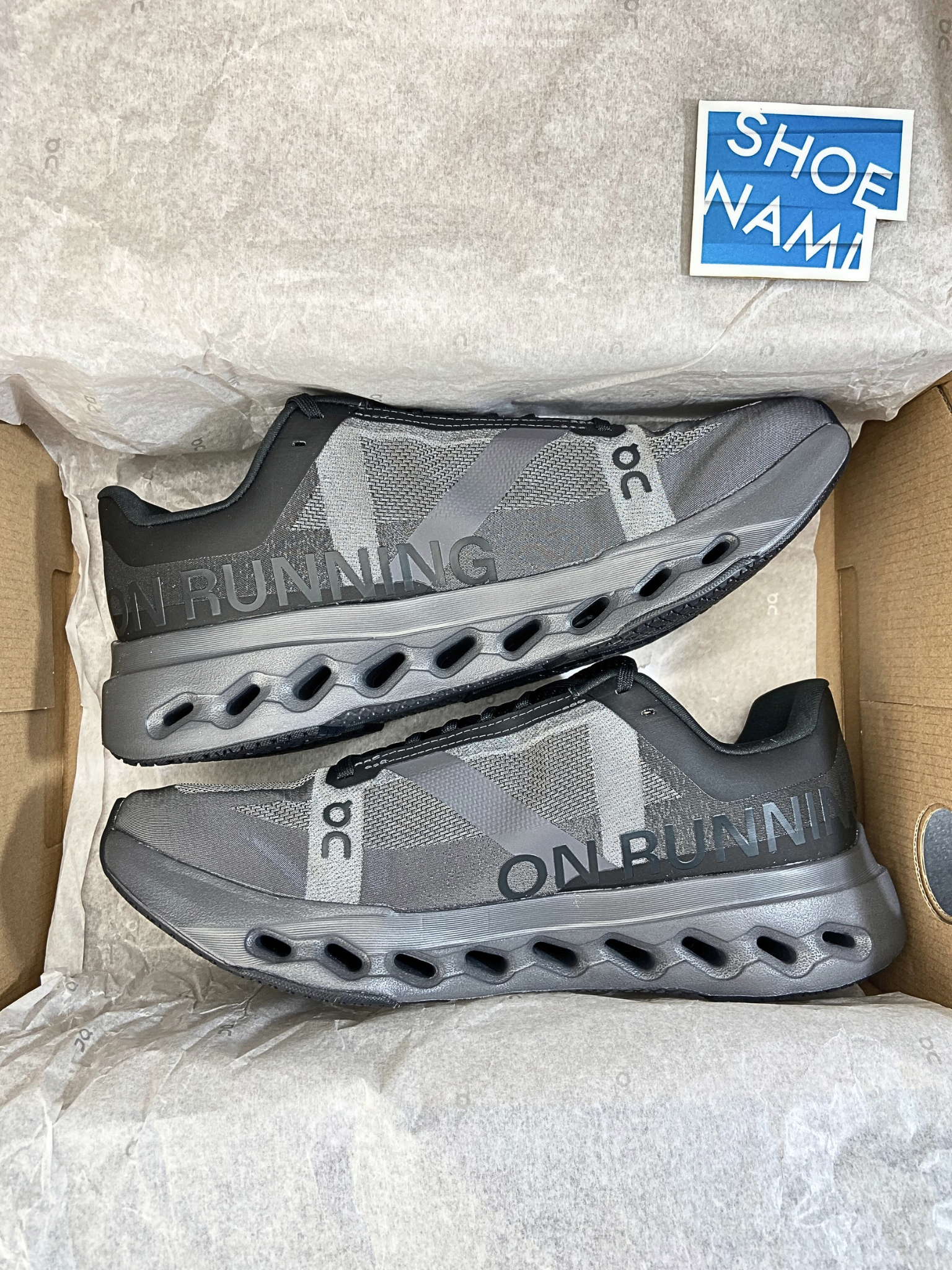 On Cloudsurfer Next 'Black Eclipse'