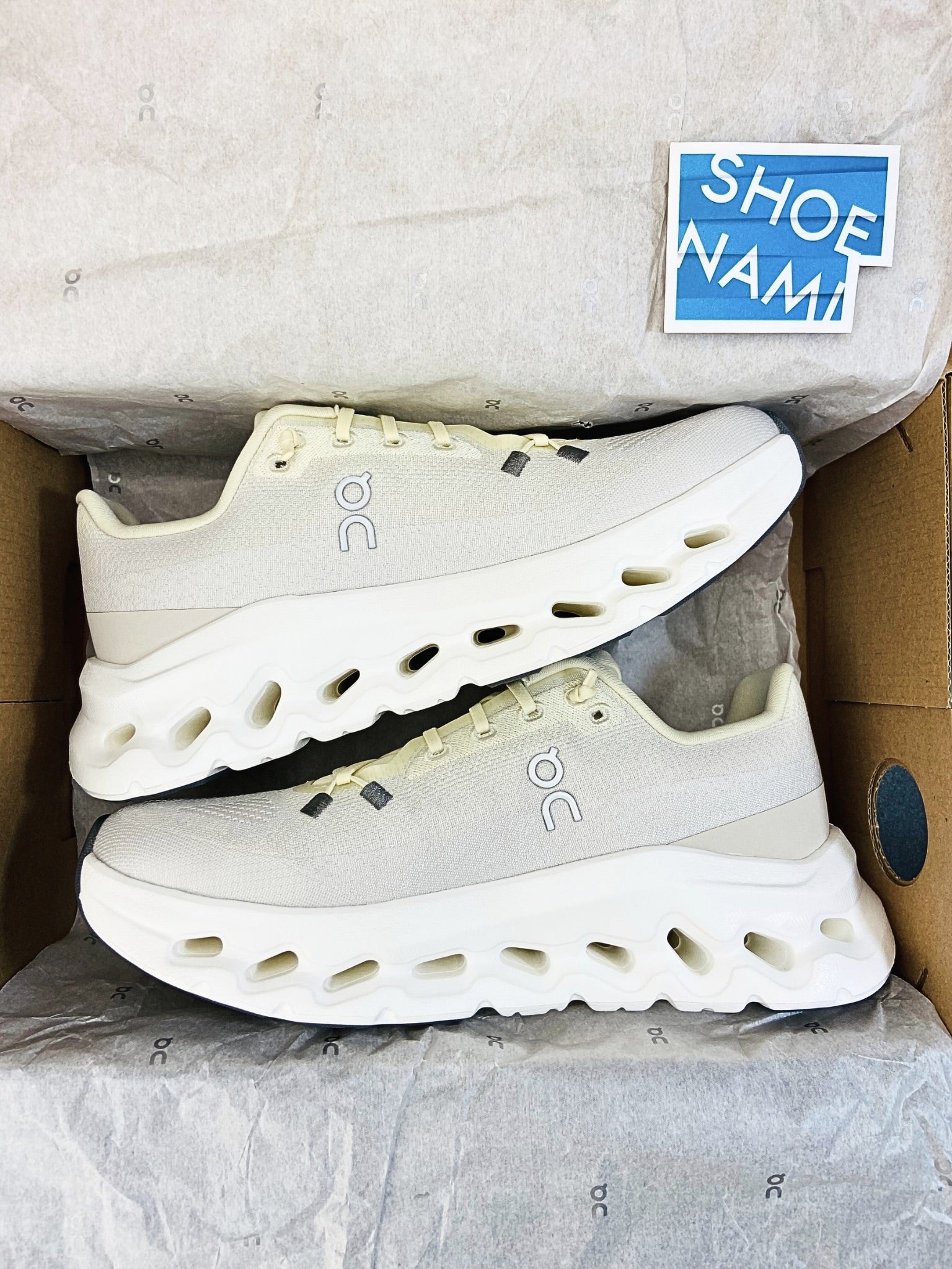 on-cloudtilt-castor-pearl-womens-3WE10054312-4