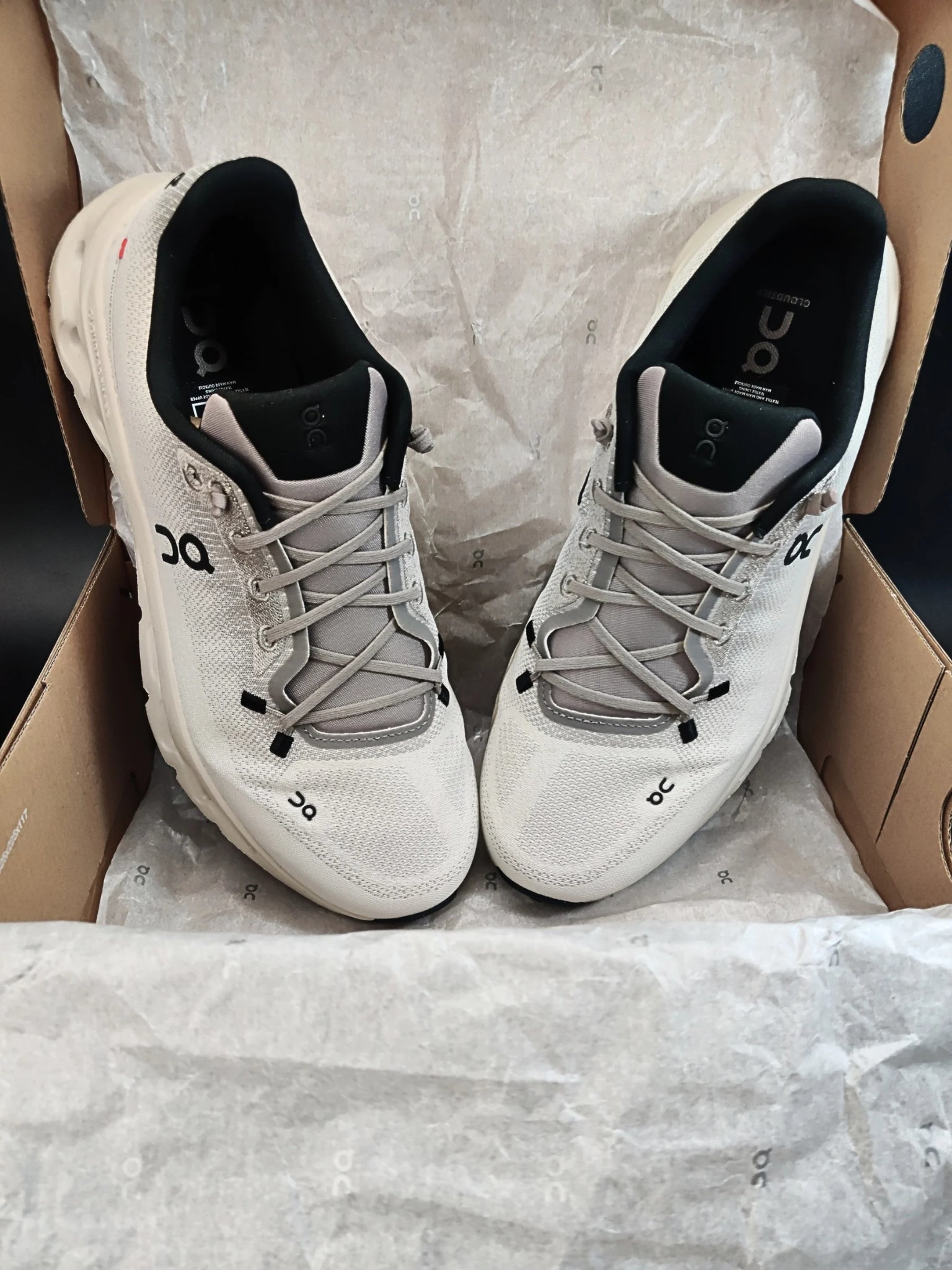 on-cloudtilt-cinder-sand-mens-3ME10103284-5