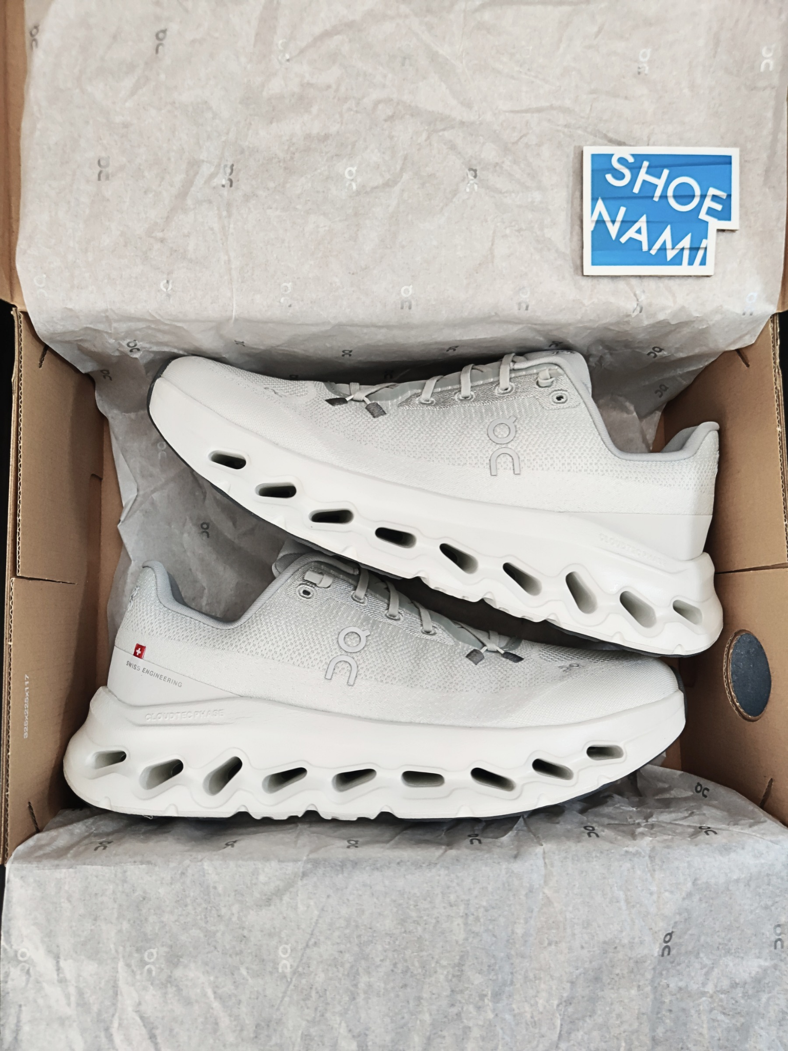 on-cloudtilt-glacier-ice-mens-3ME10103740-4