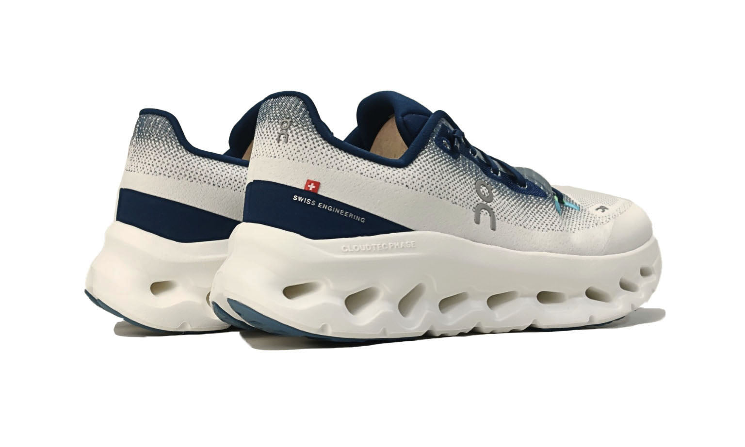 on-cloudtilt-ivory-tempest-mens-3MF31124526-8