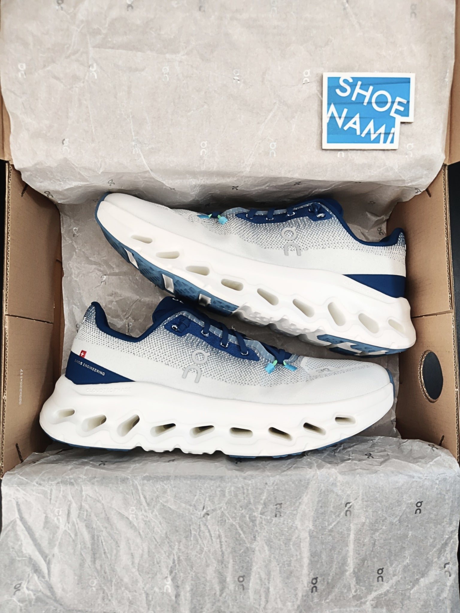 on-cloudtilt-ivory-tempest-mens-3MF31124526-4