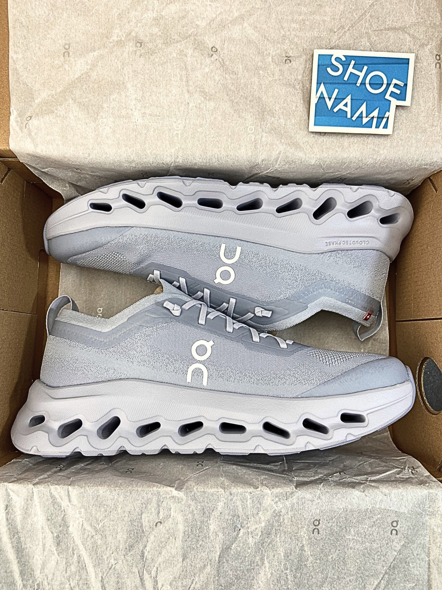 on-cloudtilt-moon-nimbus-3MF30673776-4