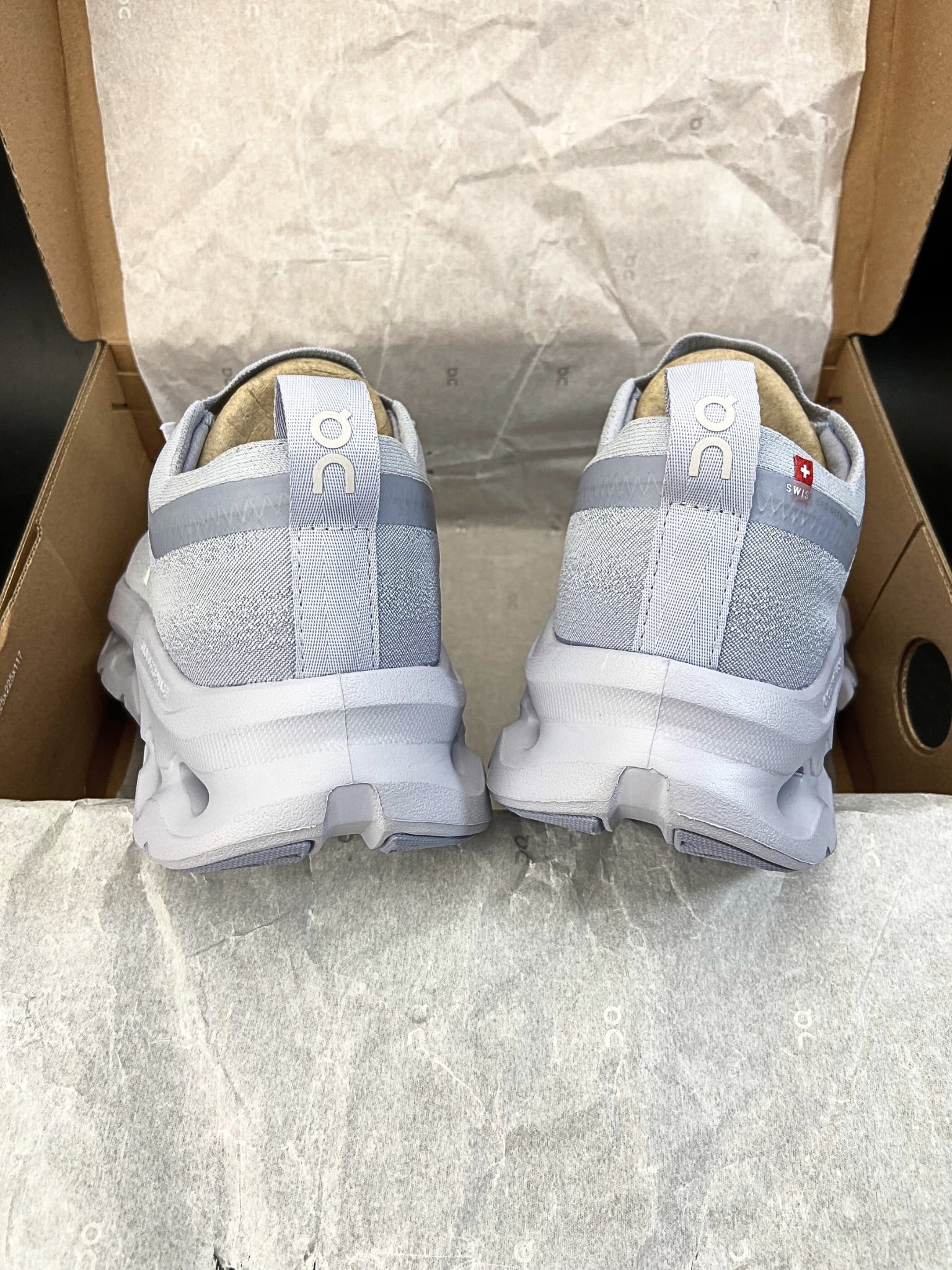 on-cloudtilt-moon-nimbus-3MF30673776-6