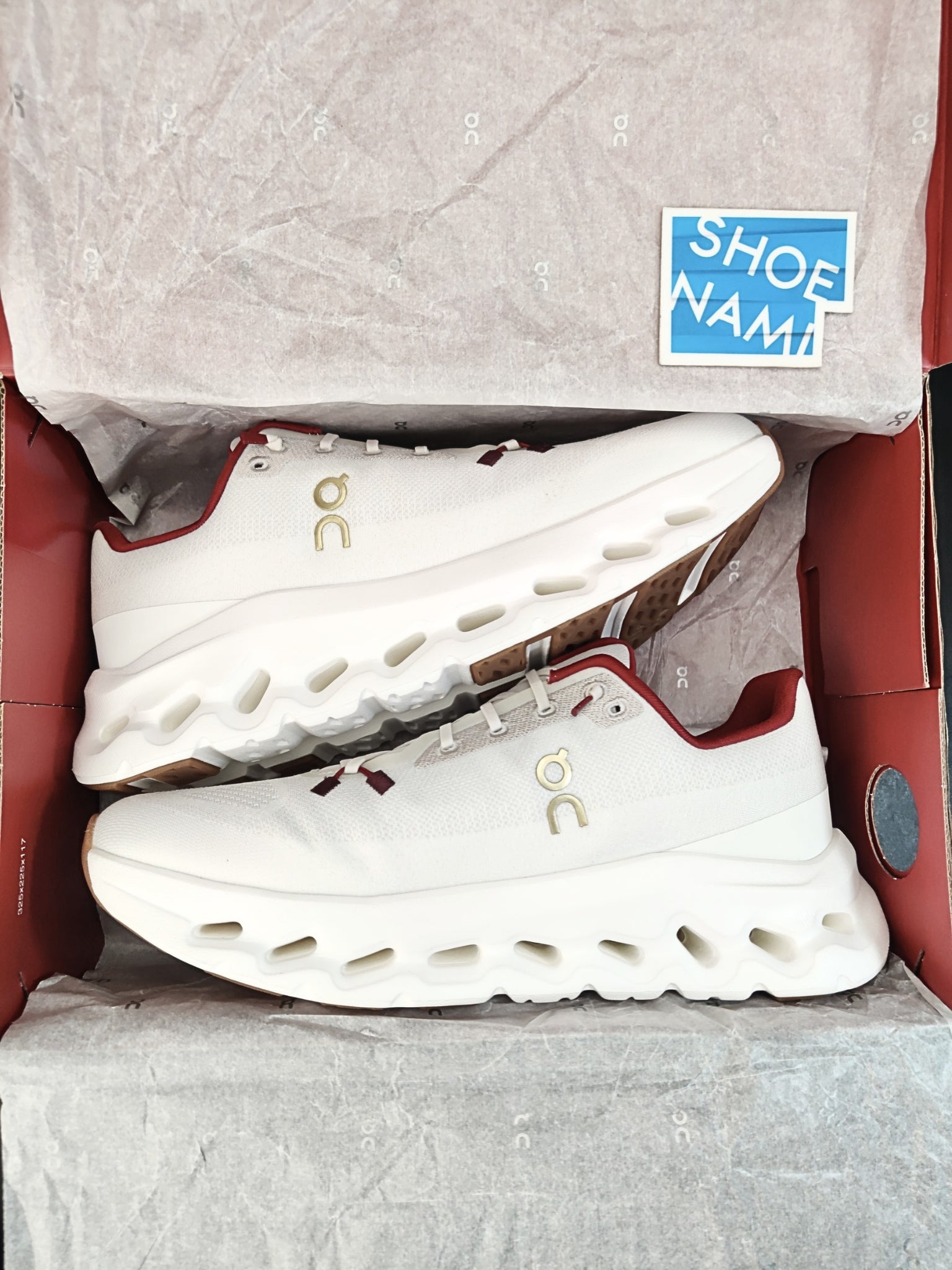 on-cloudtilt-pearl-ivory-year-of-the-snake-mens-3MF10742143-5