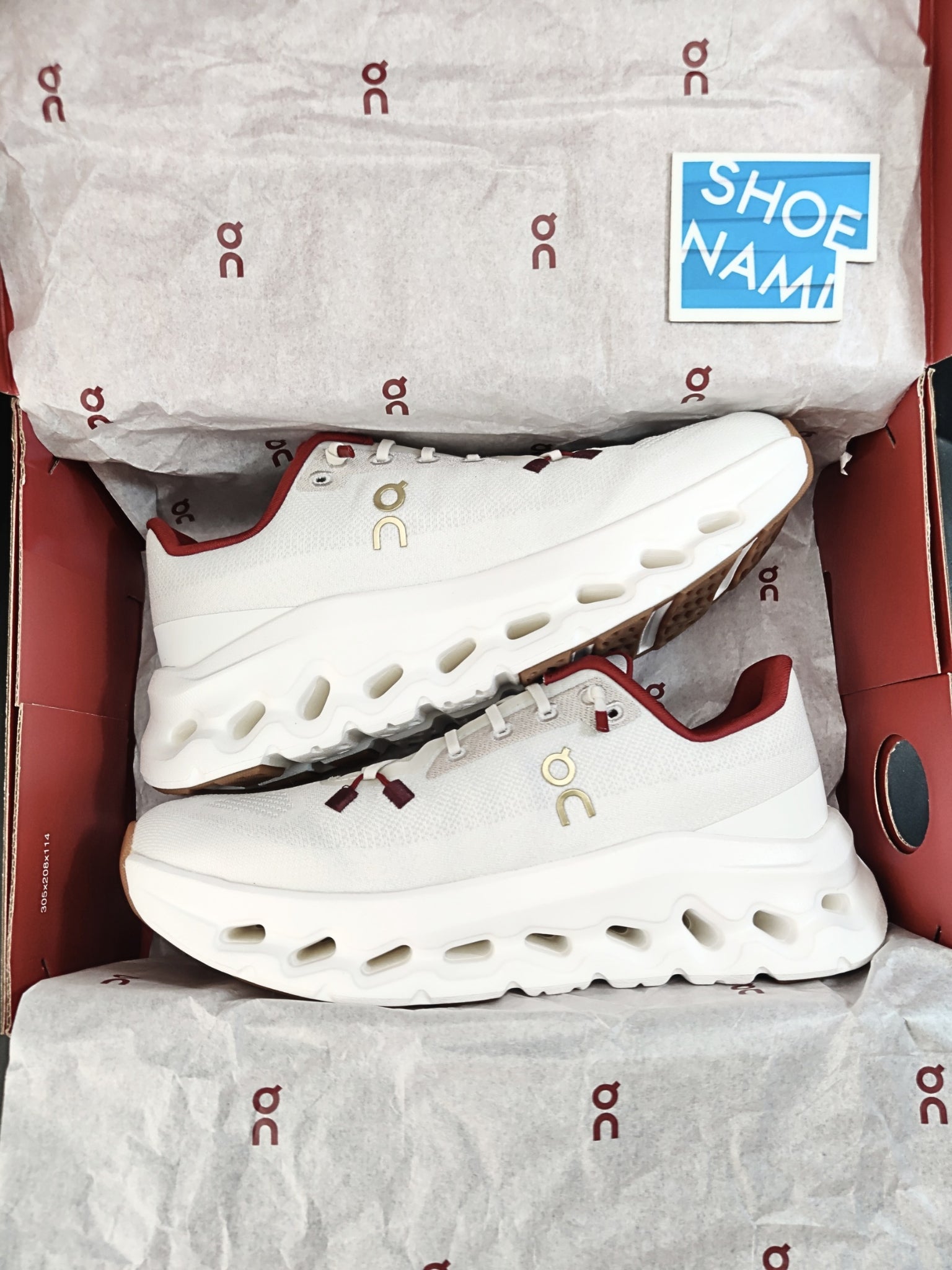 on-cloudtilt-pearl-ivory-year-of-the-snake-womens-3WF10562143 -5