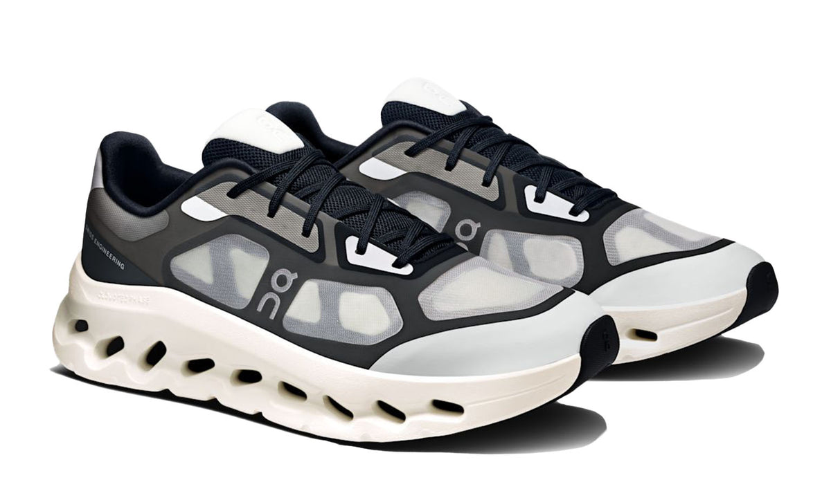 on-cloudtilt-remix-black-ivory-mens-3MG10271430-02