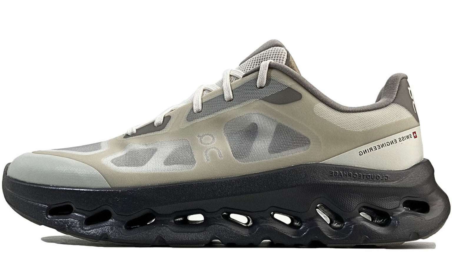 On Cloudtilt Remix 'Dew Pebble'