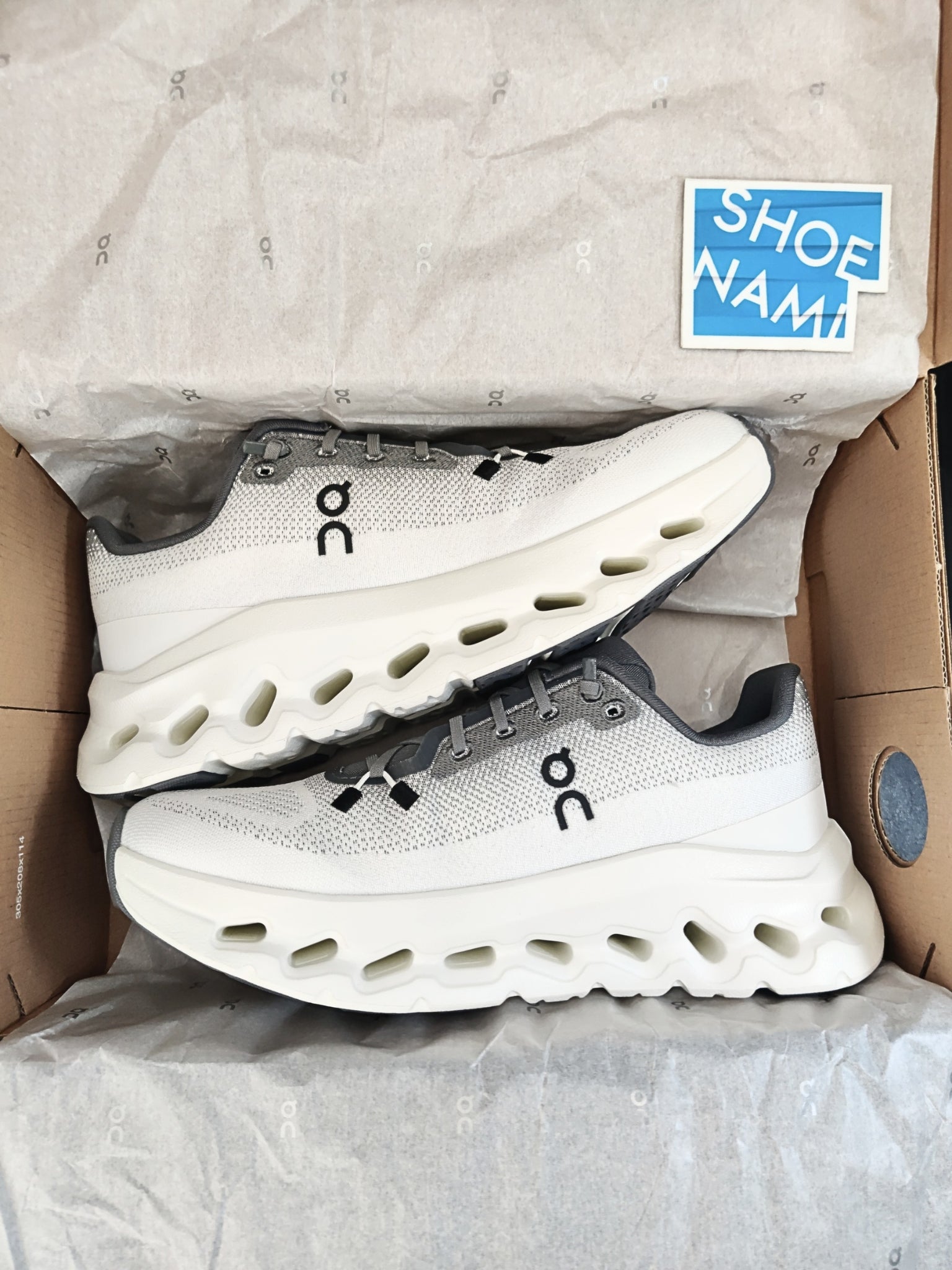 on-cloudtilt-rock-ivory-womens-3WE10053247-5