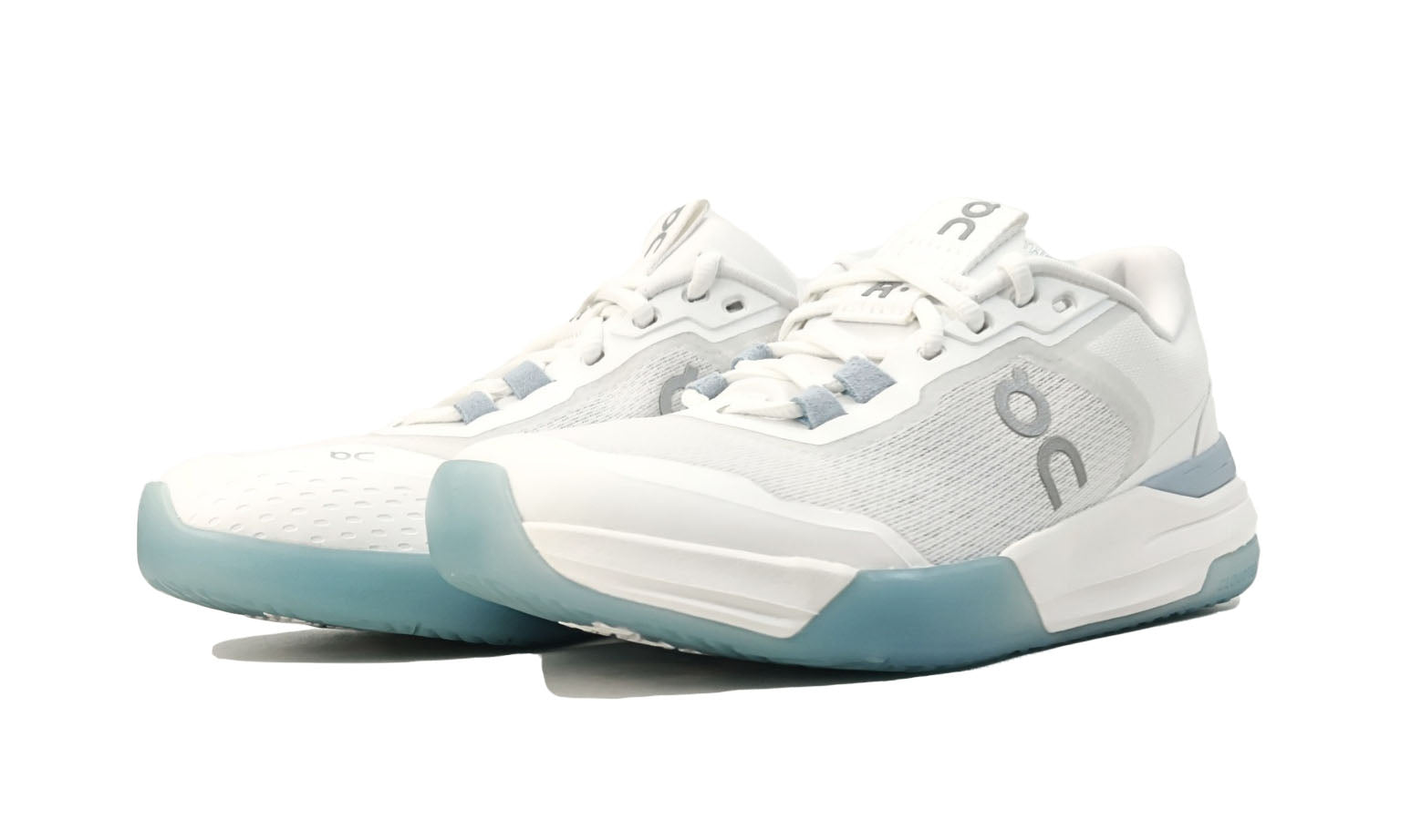 on-the-roger-advantage-pro-white-chambray-womens-3WF10180753-7