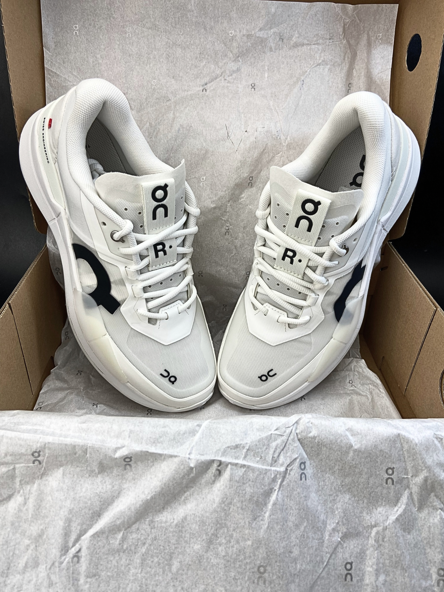 on-the-roger-pro-2-all-white-mens-3ME10300108-5