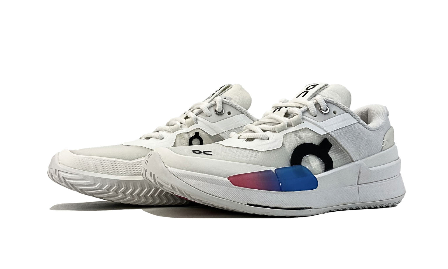 On THE ROGER Pro 2 'White Malibu' (W)