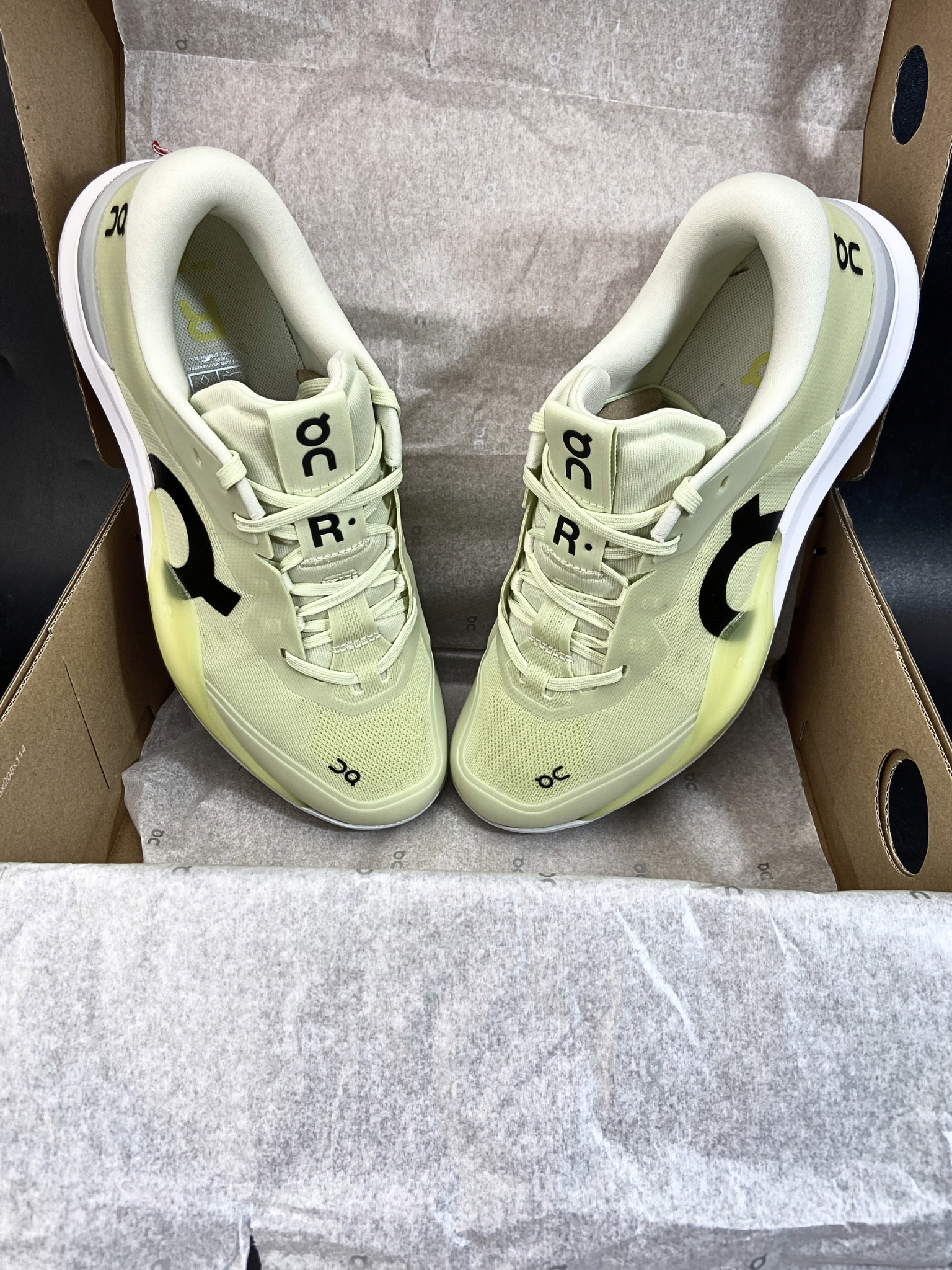 On The Roger Pro 3 'Linen Lime' (W)